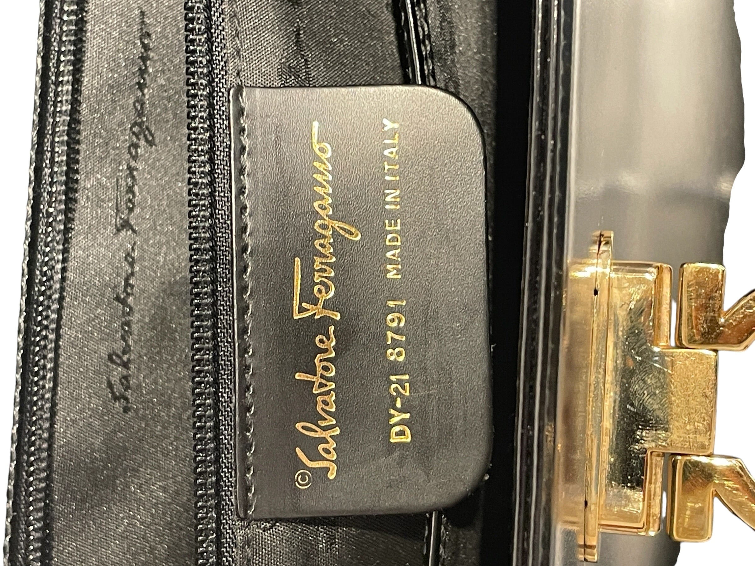 Salvatore Ferragamo/Bag/Leather/BLK/STYLE / DY-218791 - ID/J28XBW4 view 6