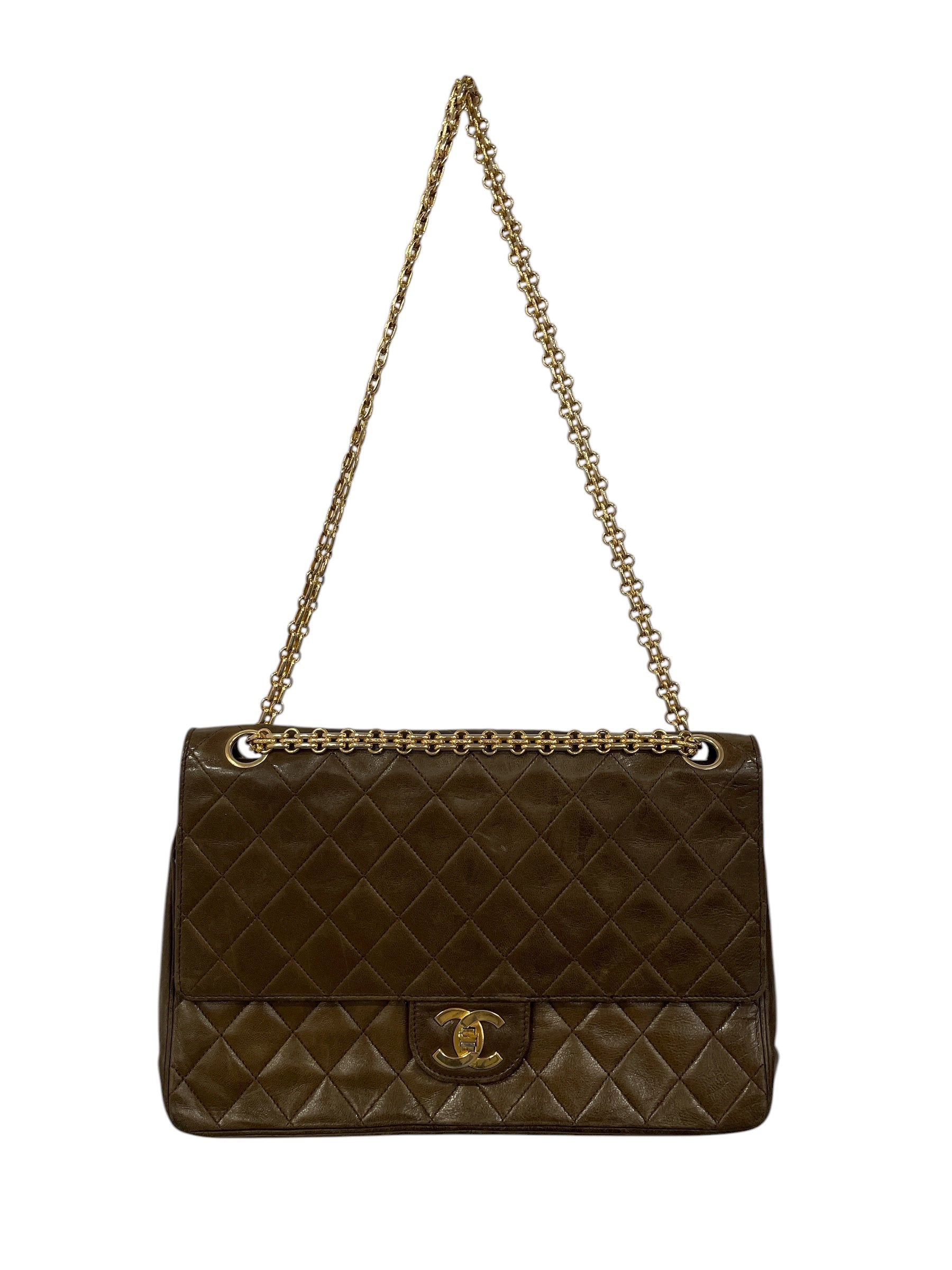 CHANEL/Bag/BRW/Quitlted w/ gold CC lock view 1