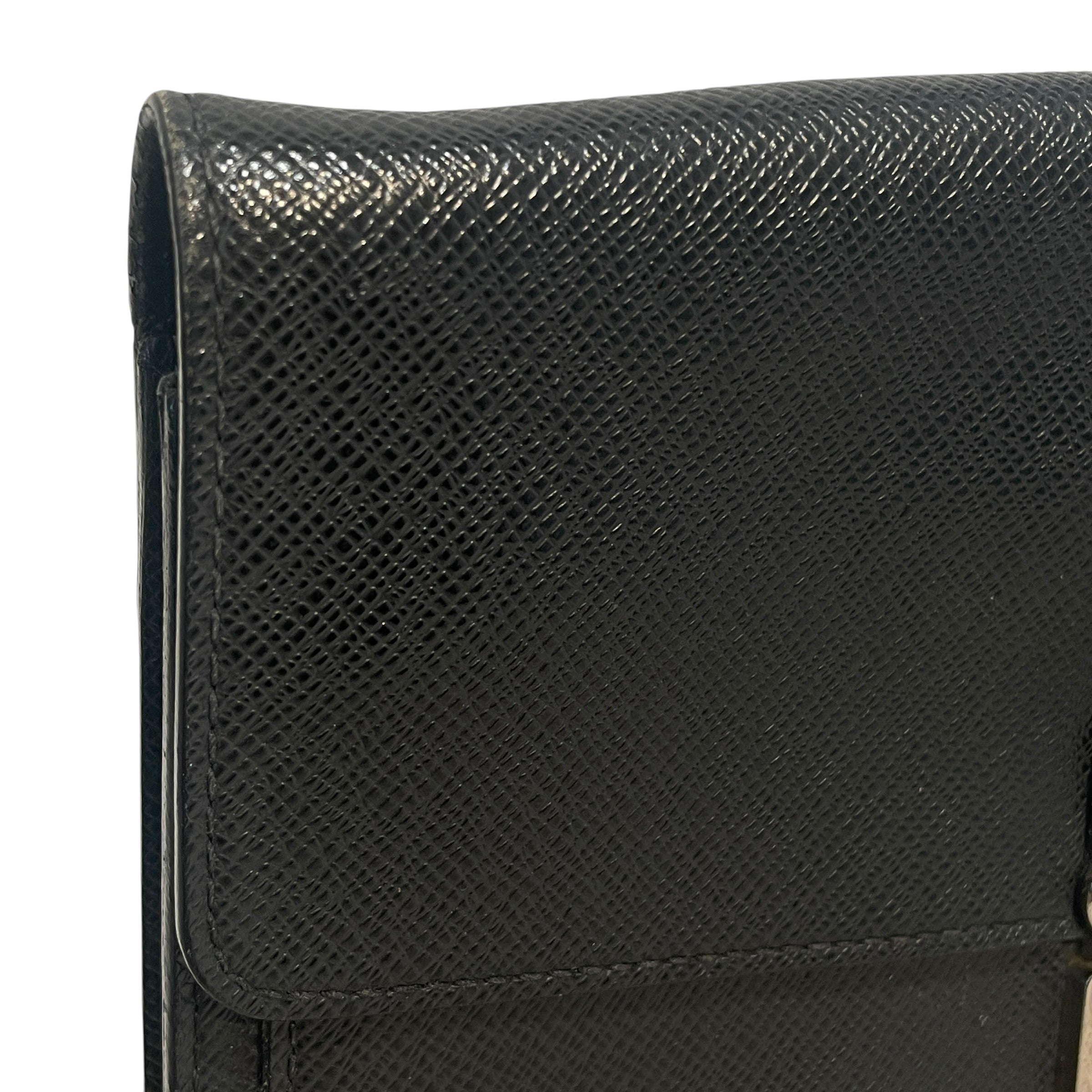 LOUIS VUITTON/Hand Bag/Leather/BLK/Taiga Belaia Clutch view 7