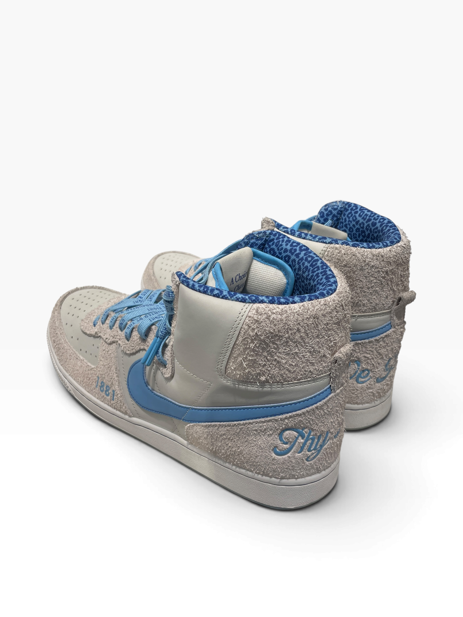 NIKE/Hi-Sneakers/US 14/Cotton/CRM/terminator spelman view 2