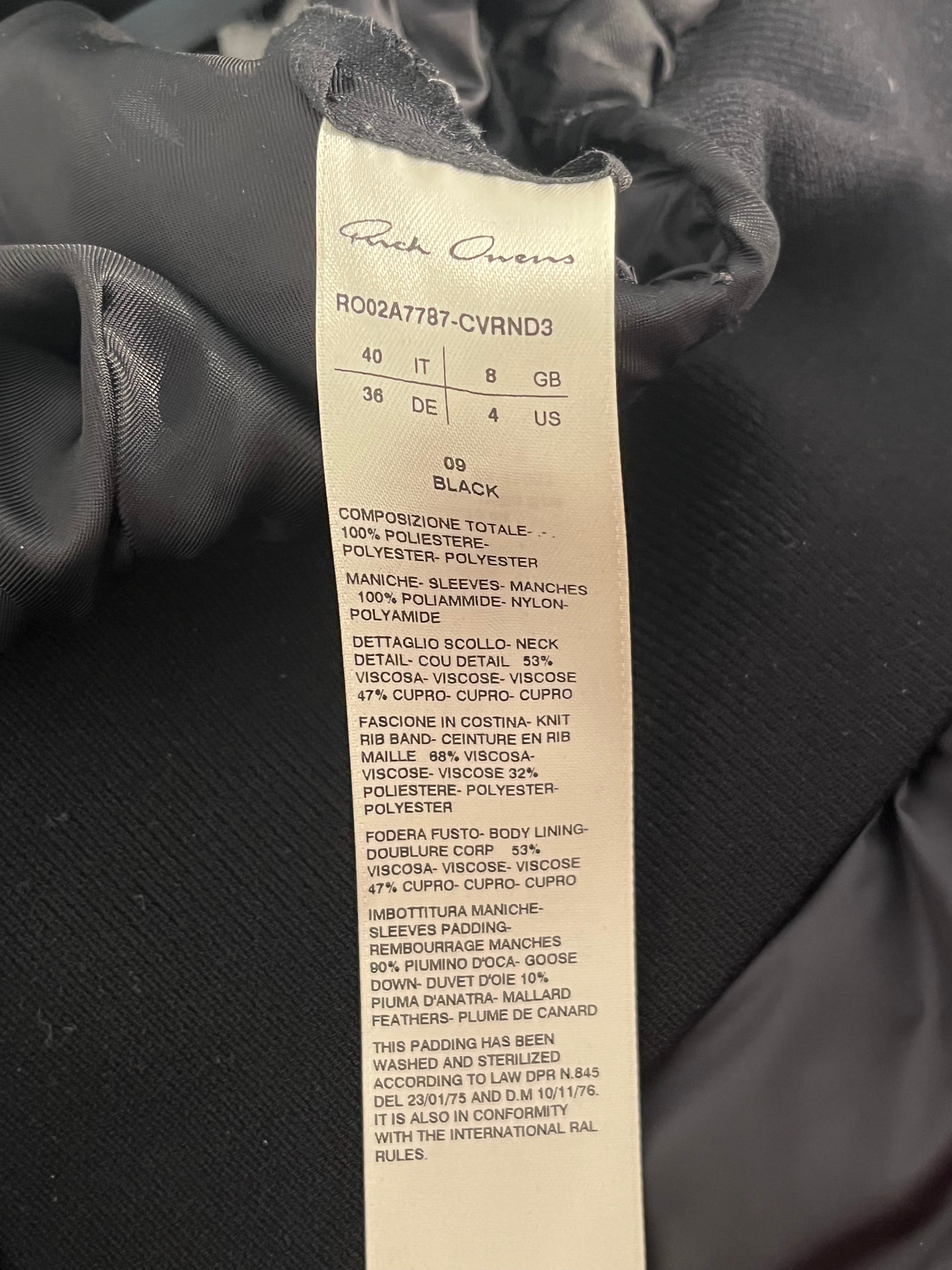 Rick Owens/Puffer Coat/40/Polyester/BLK/RO02A7787-CVRND3 crop pffr view 3