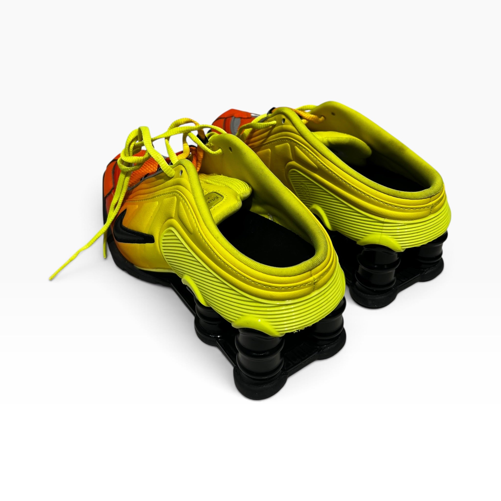 NIKE/SHOX MR4 MARTINE ROSE/Low-Sneakers/US 6/Leather/ORN/DQ2401-800 view 2