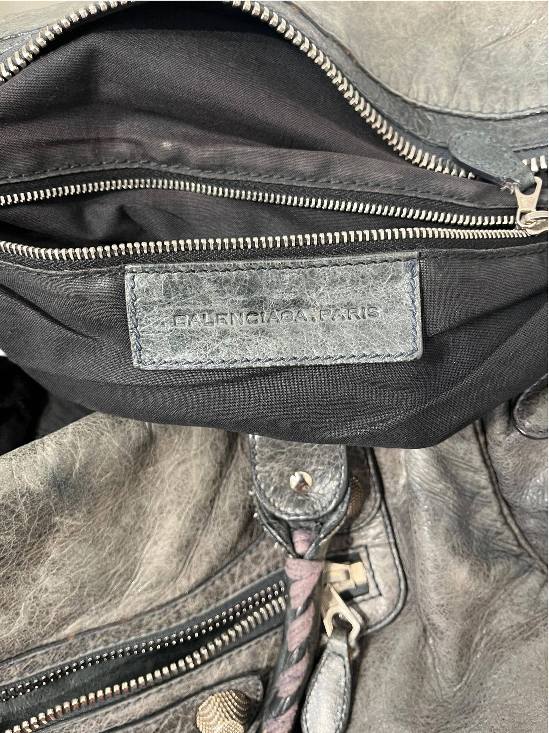 BALENCIAGA/Bag/Leather/GRY/CLASSIC GIANT CITY STUDDED BAG view 6