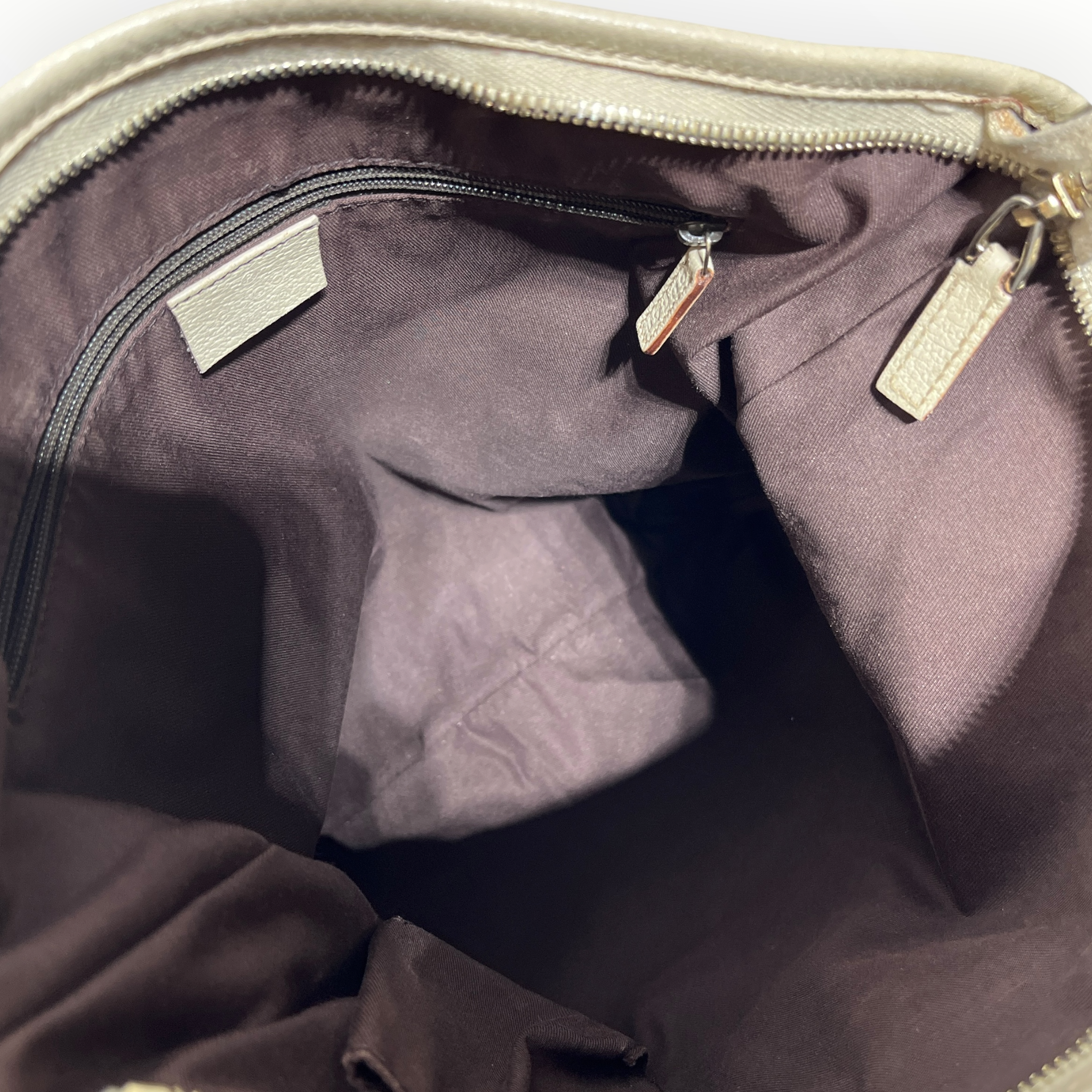GUCCI/Cross Body Bag/BEG/messenger  bag view 4