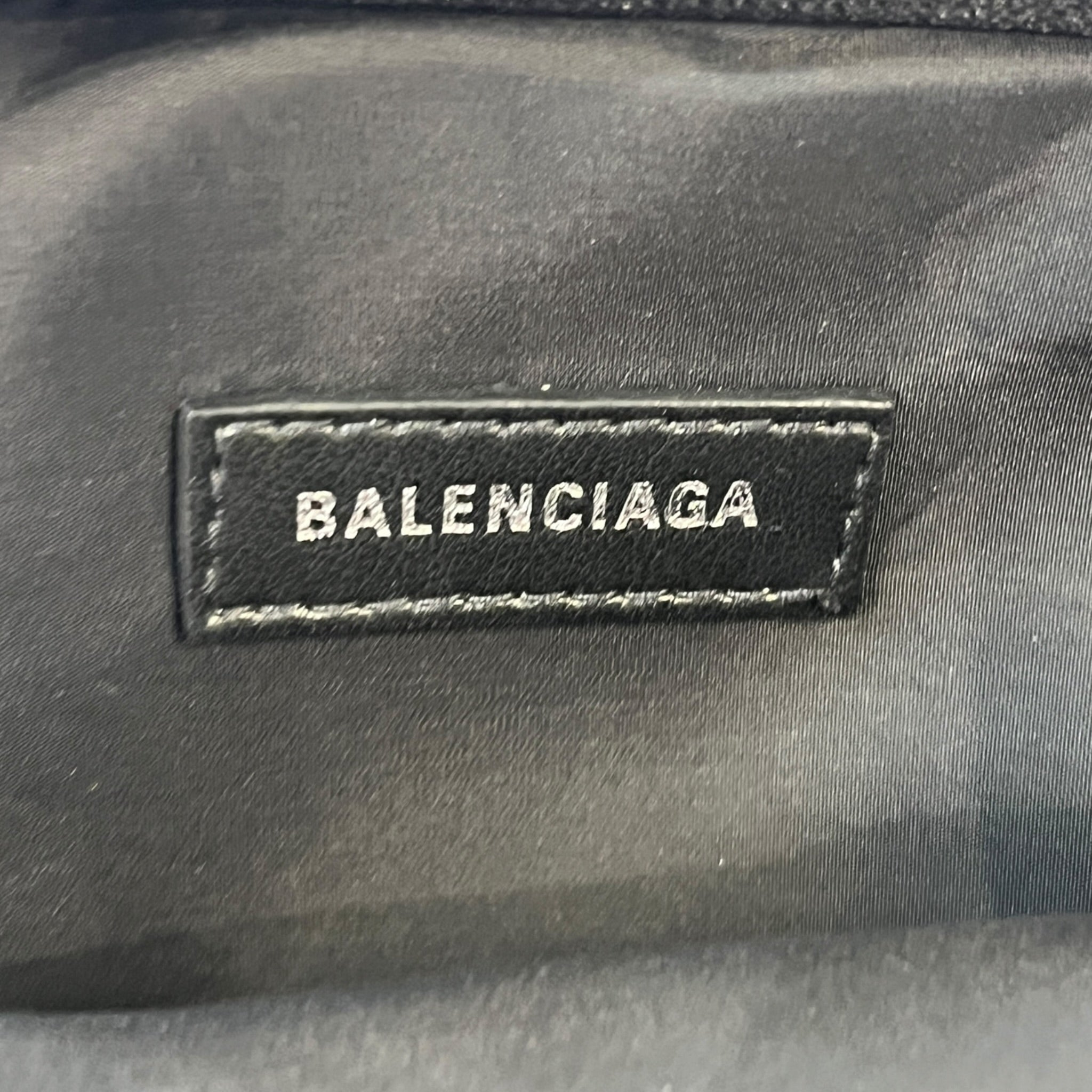 BALENCIAGA/Accessories/Nylon/RED/M's/EXPLORER ARM PHONE HOLDER view 5