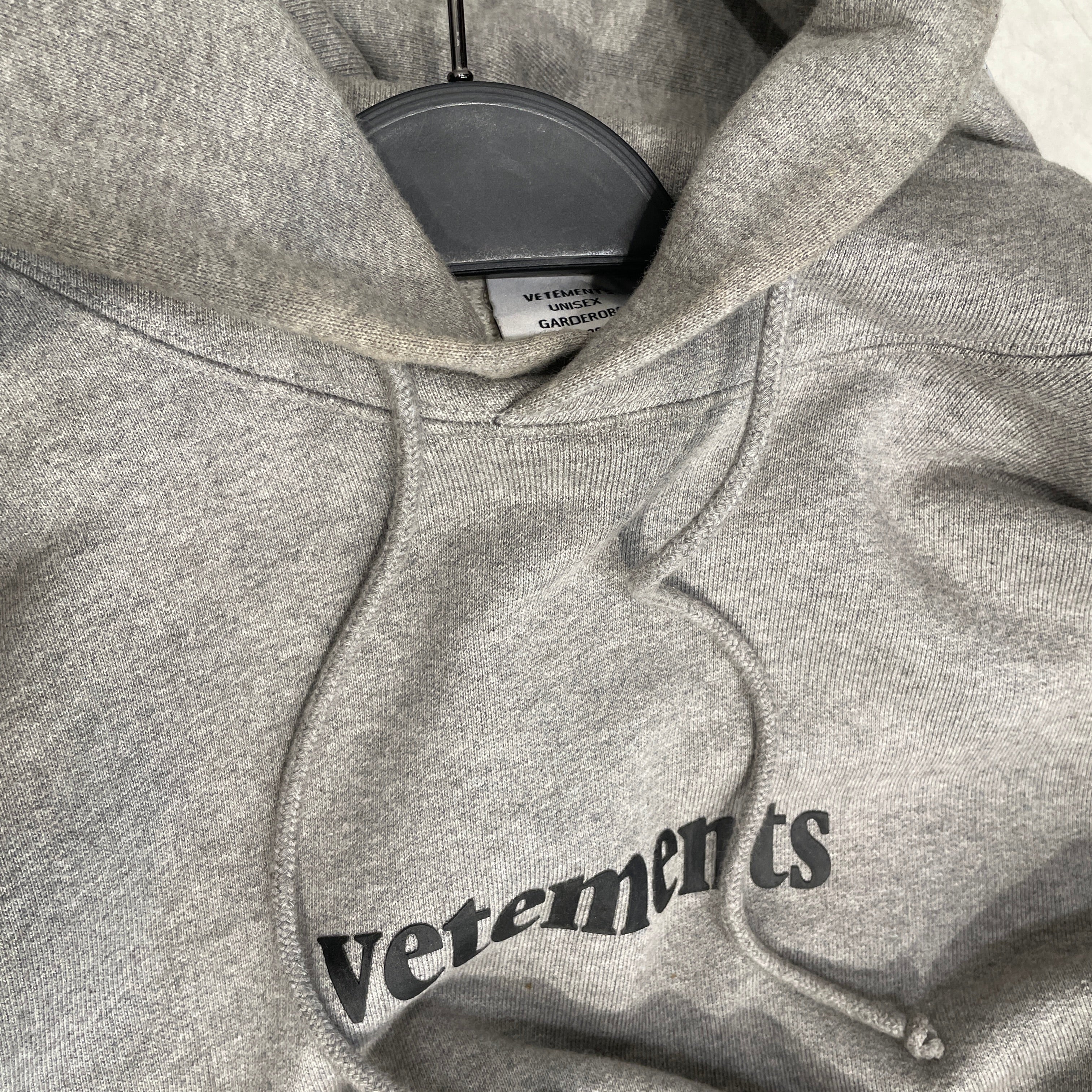 VETEMENTS/Hoodie/M/Cotton/GRY/MAILSTICKER view 7