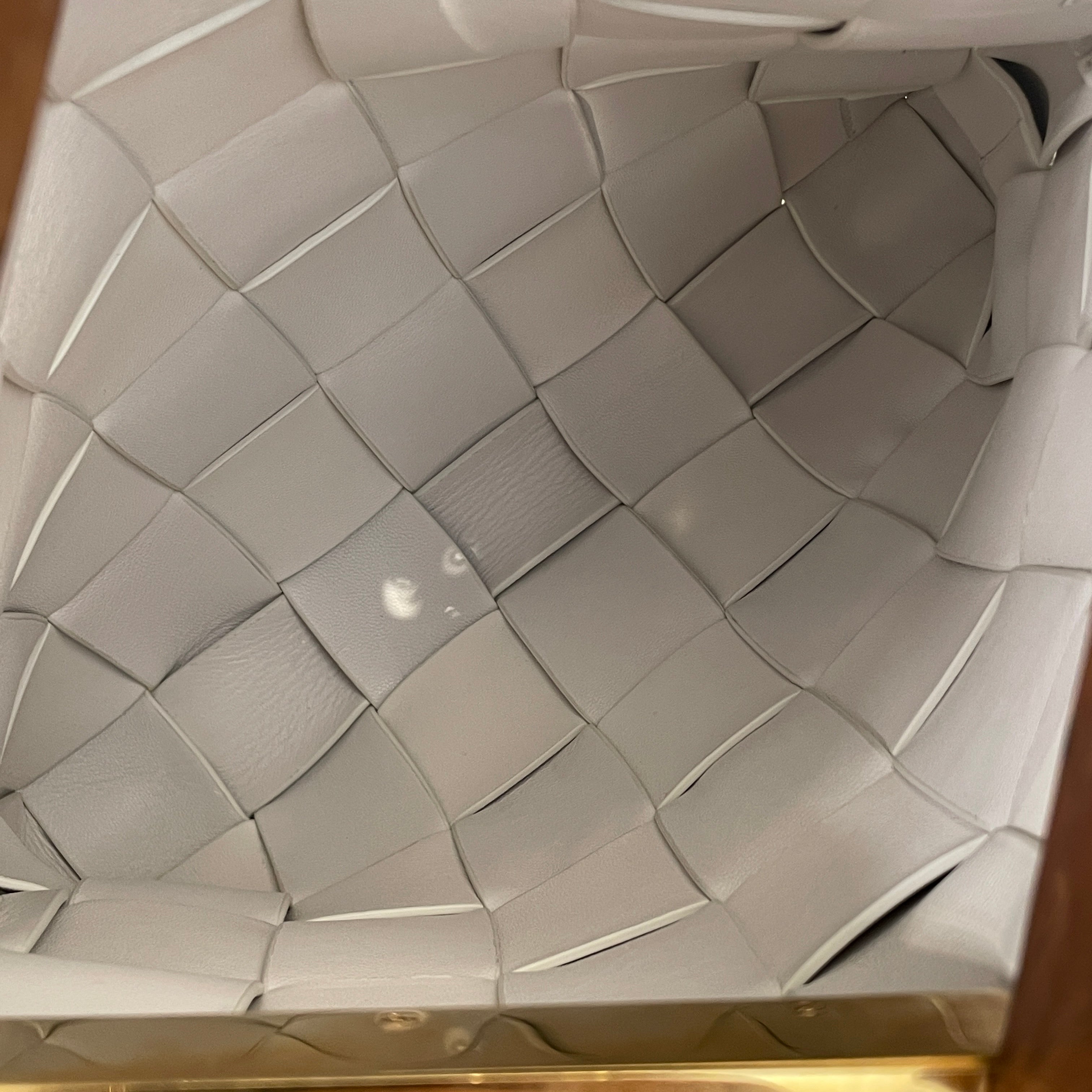 BOTTEGA VENETA/Clutch Bag/OS/Leather/WHT/BV SNAP view 4