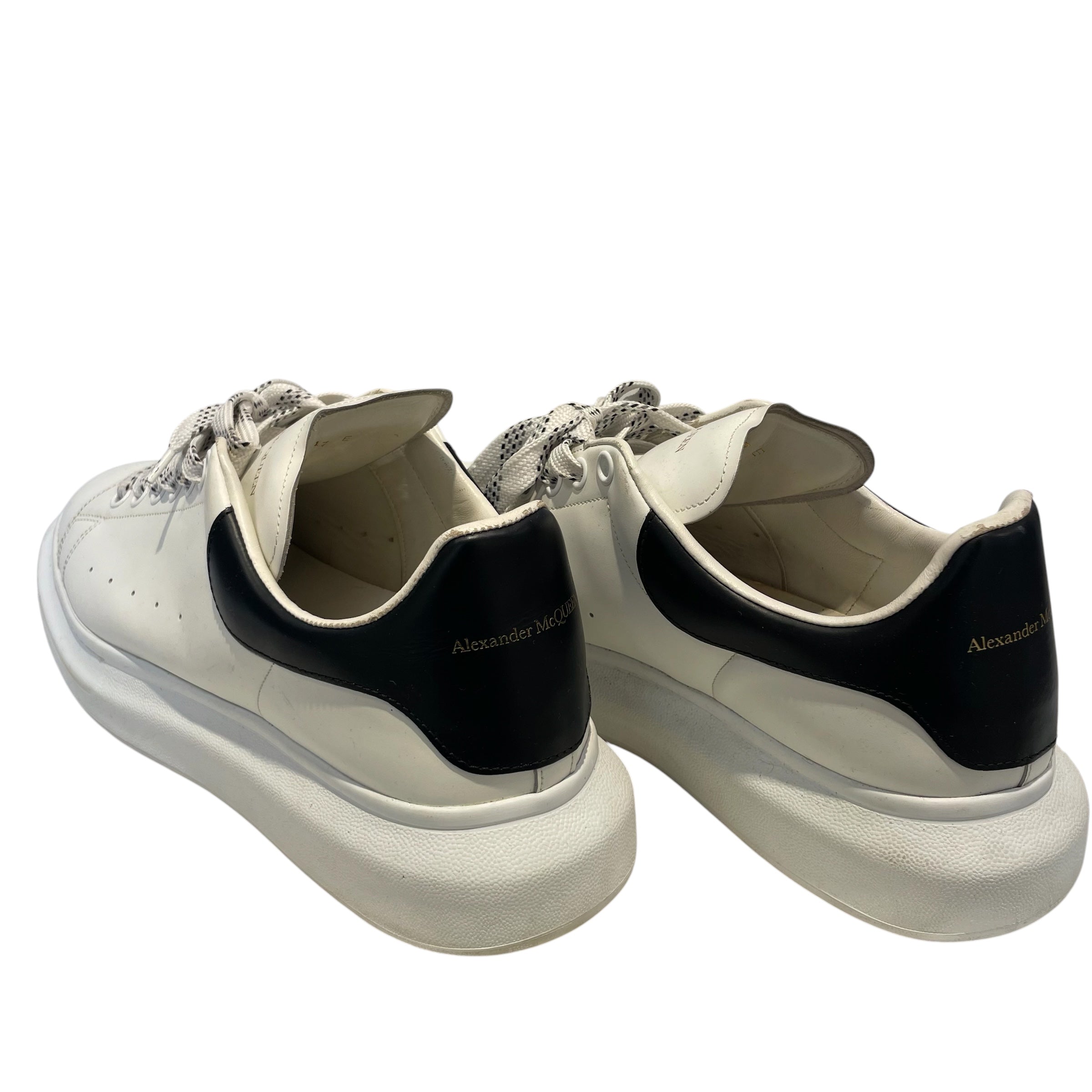 Alexander McQueen/Low-Sneakers/EU 47/Leather/WHT/blk/trainers view 2