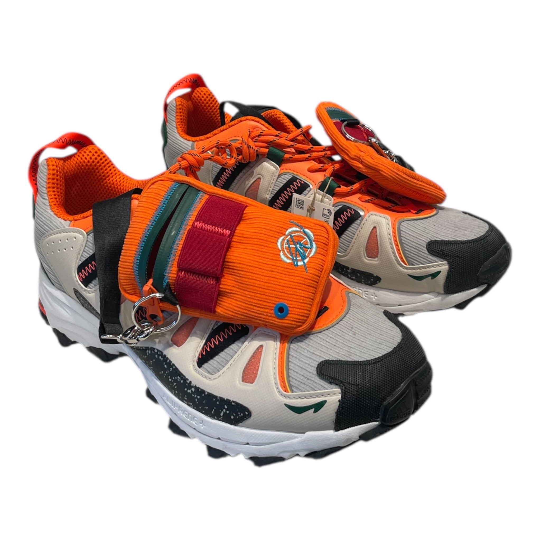 ATMOS/Low-Sneakers/US 11.5/CRM/Wotherspoon Superturf Atmos view 1