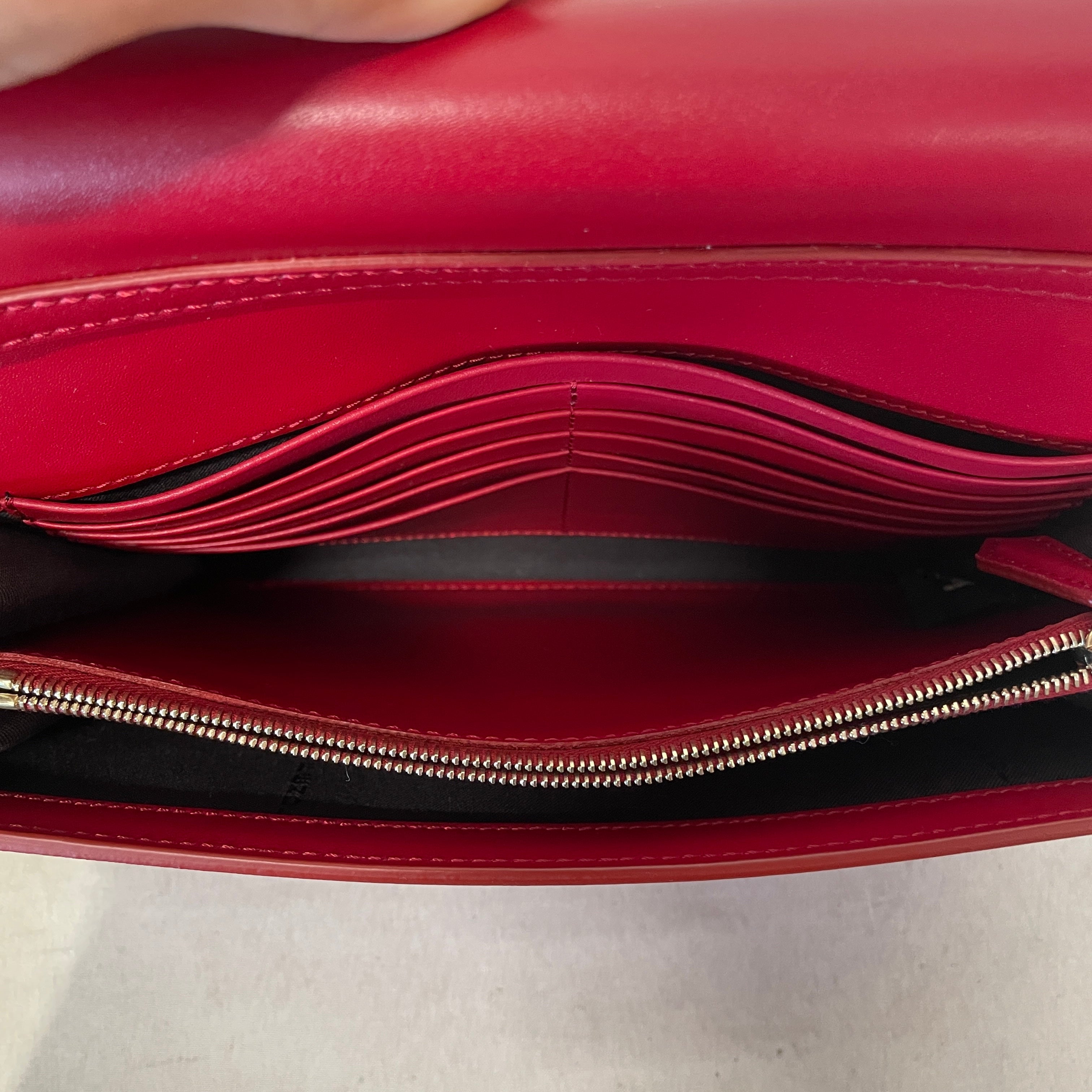 FENDI/Cross Body Bag/Leather/RED/KAN CHAIN CROSSBODY view 4