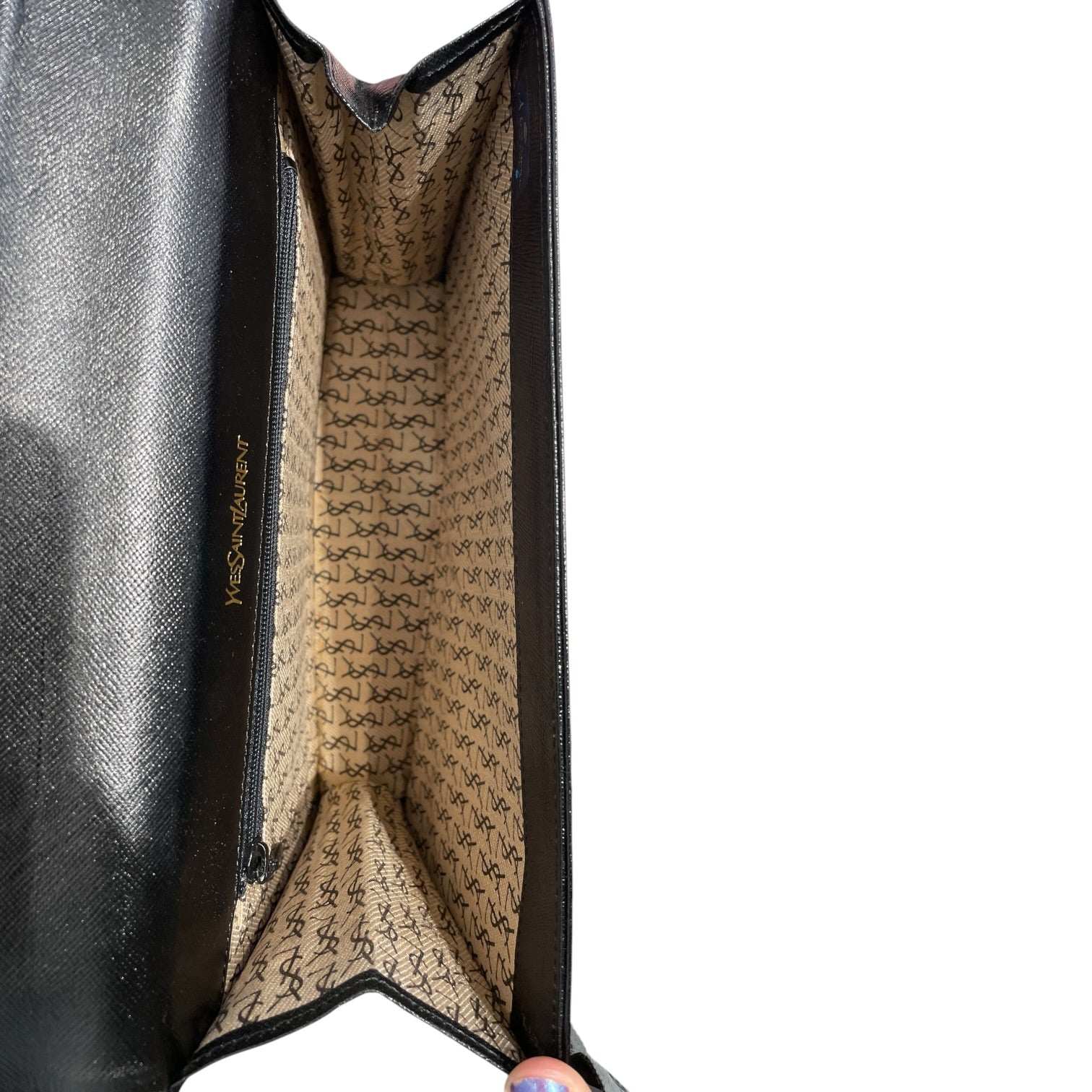 YVES SAINT LAURENT/Clutch Bag/Leather/BLK/Envelope Clutch Bag view 3
