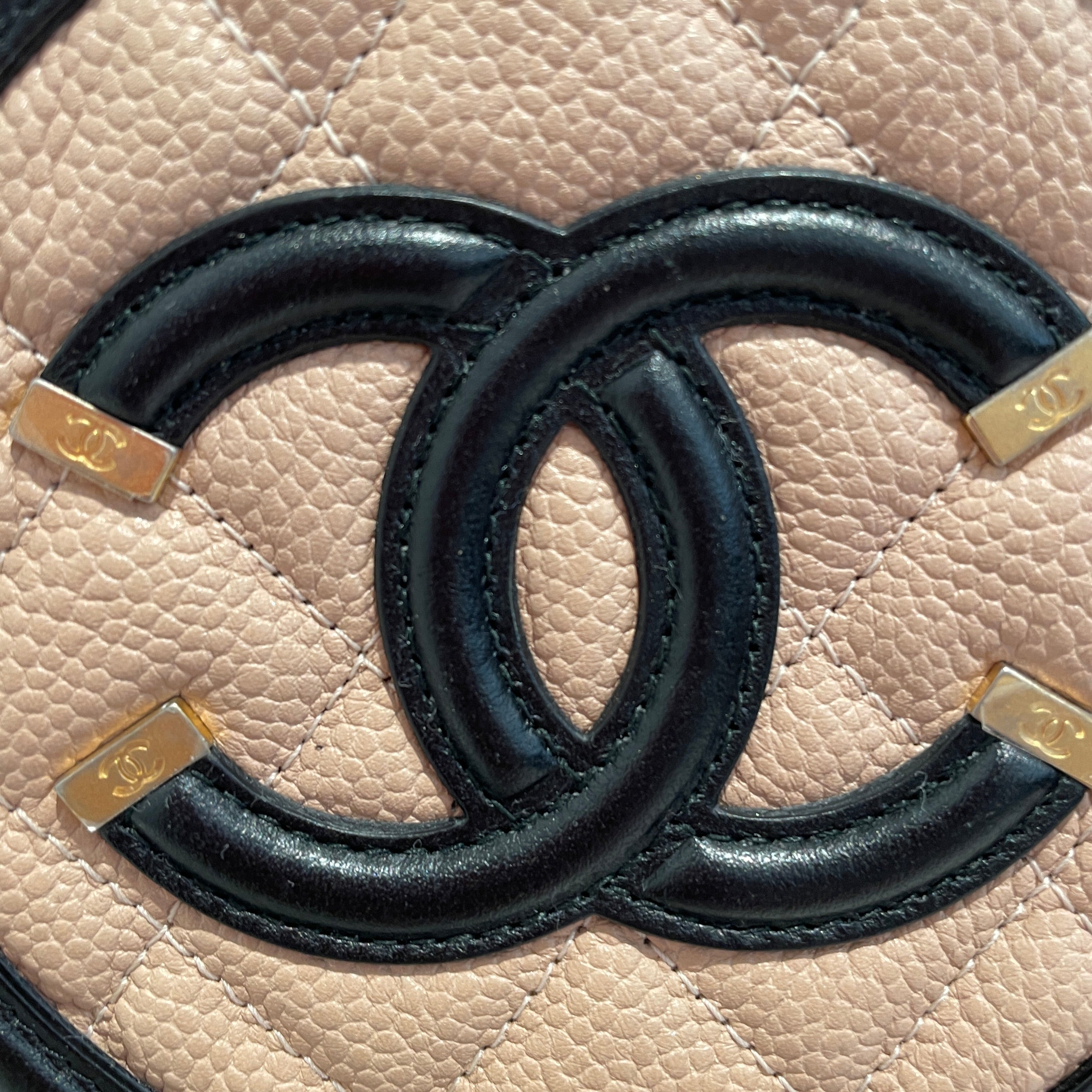 CHANEL/Cross Body Bag/Leather/BEG/round filigree view 6