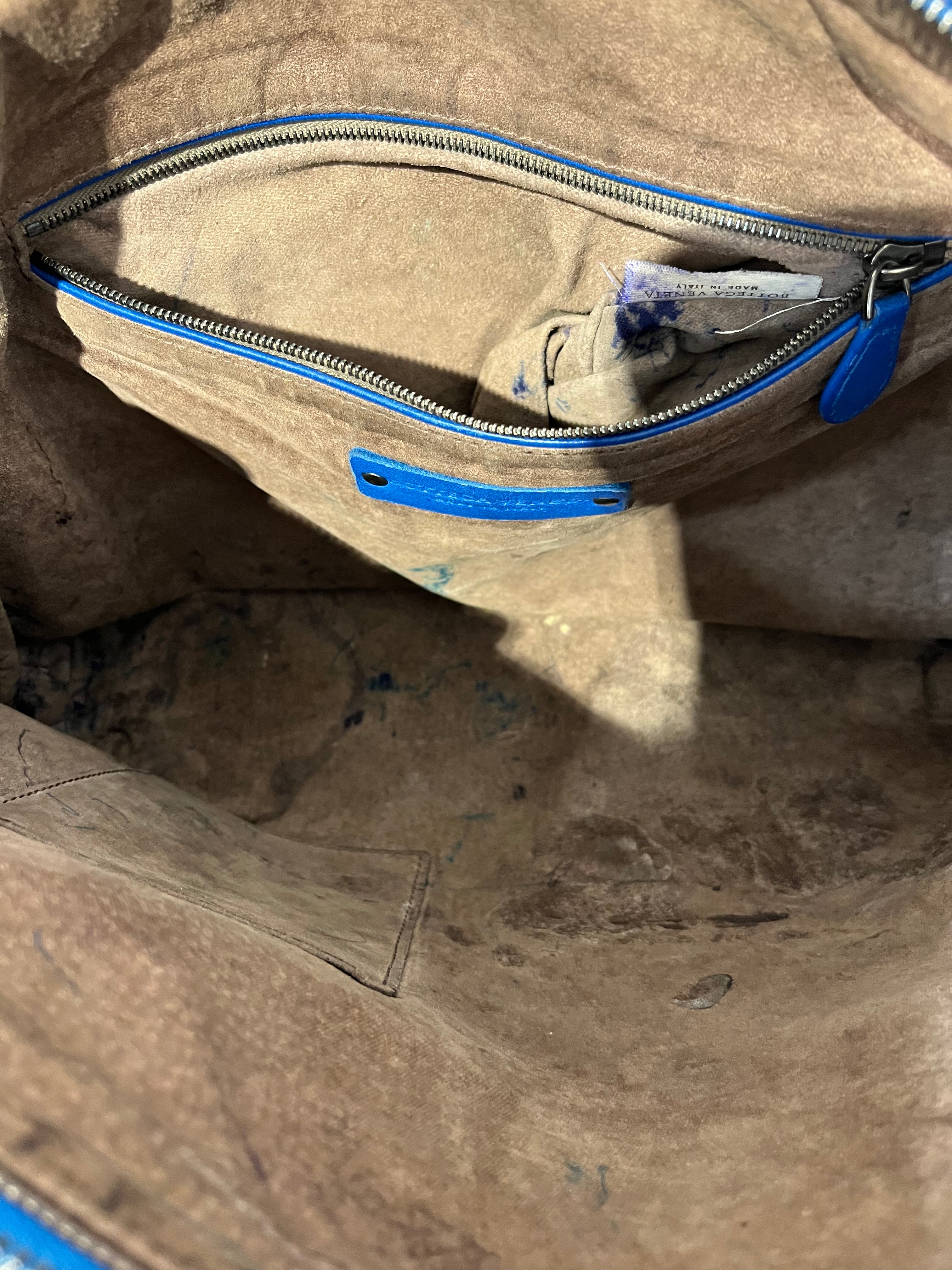 BOTTEGA VENETA/Cross Body Bag/Leather/BLU/B02376558Q nodini crossbody view 4
