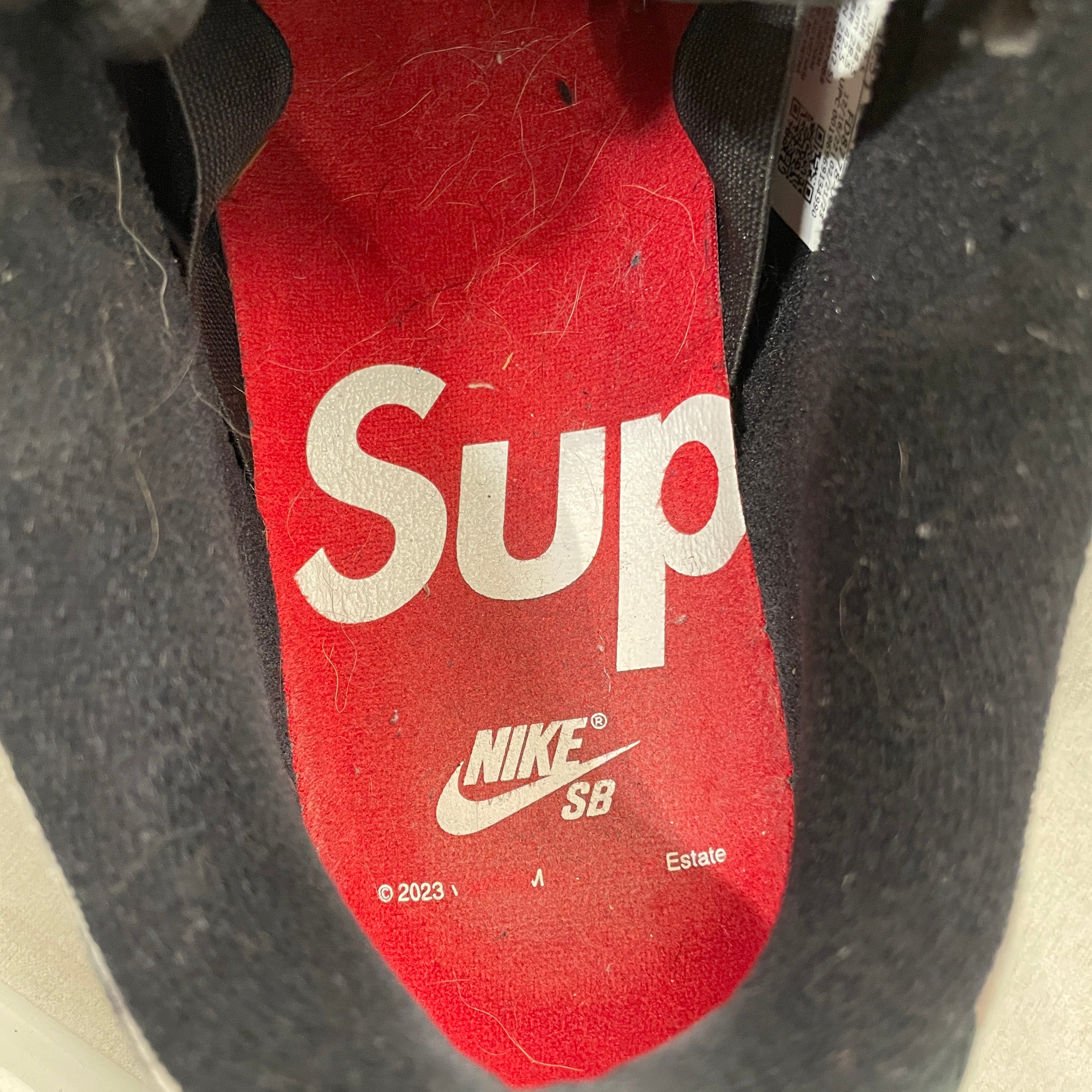 NIKE/Supreme/Low-Sneakers/US 10.5/All Over Print/Suede/BLK/RAMMELLZEE view 3
