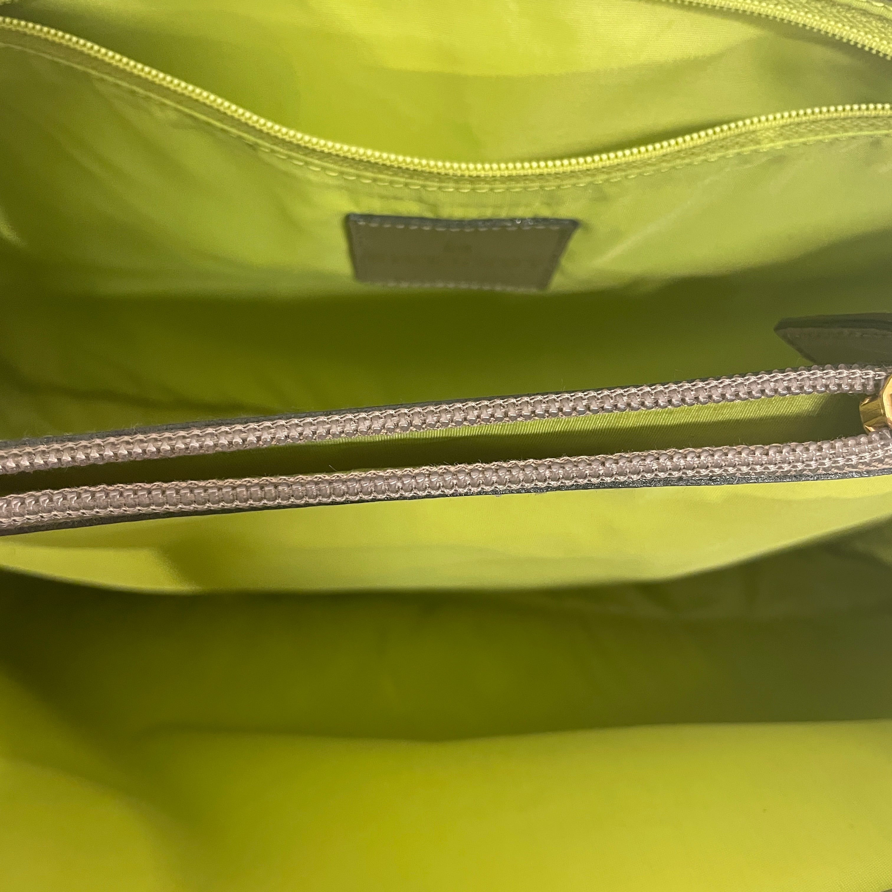 GIVENCHY/Bag/Leather/GRN/OLIVE BAG/ GOLD HARDWARE view 6