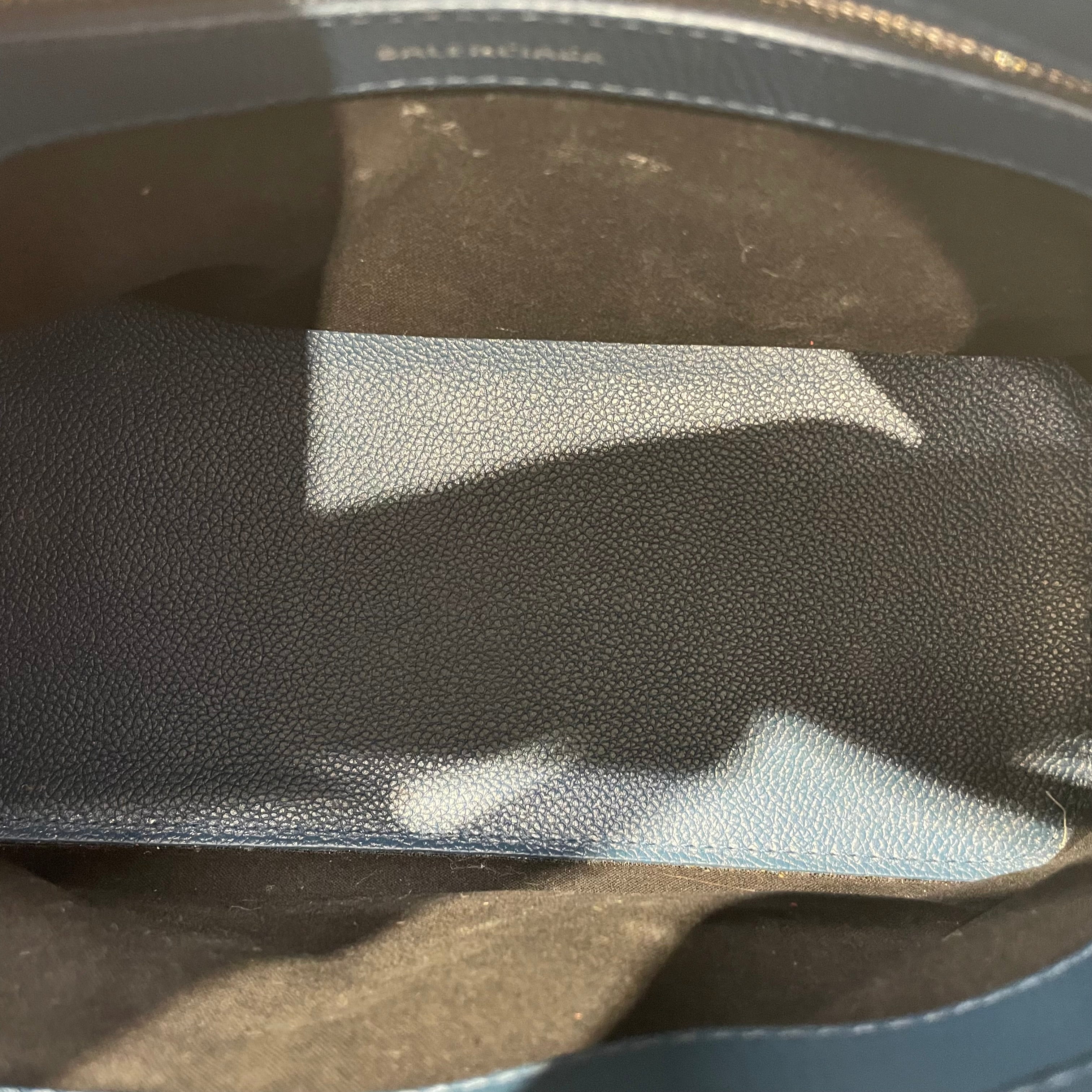 BALENCIAGA/Hand Bag/Monogram/Leather/NVY/ view 4