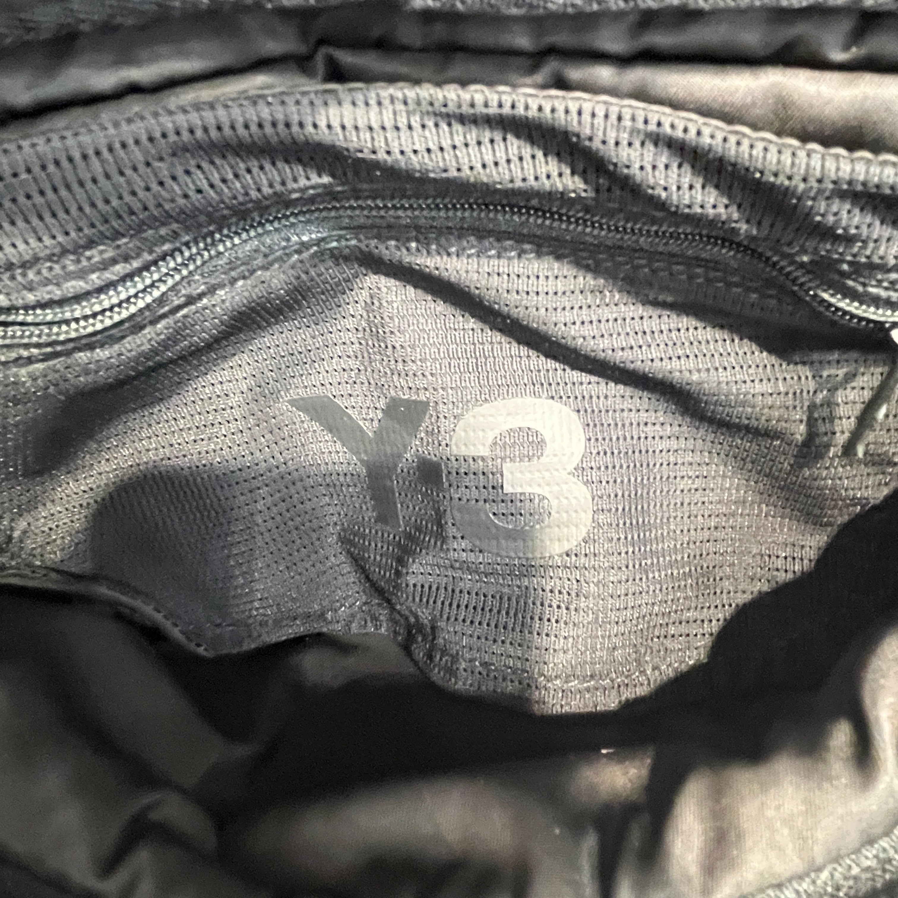 Y-3/Fanny Pack/Graphic/Nylon/BLK/rubber patch view 5