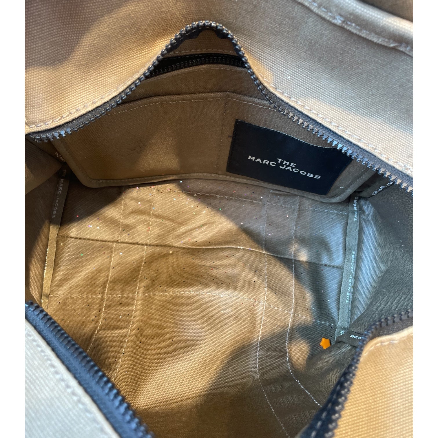 MARC BY MARC JACOBS/Bag/GRN/THE TOTE GRN MJ BG view 3