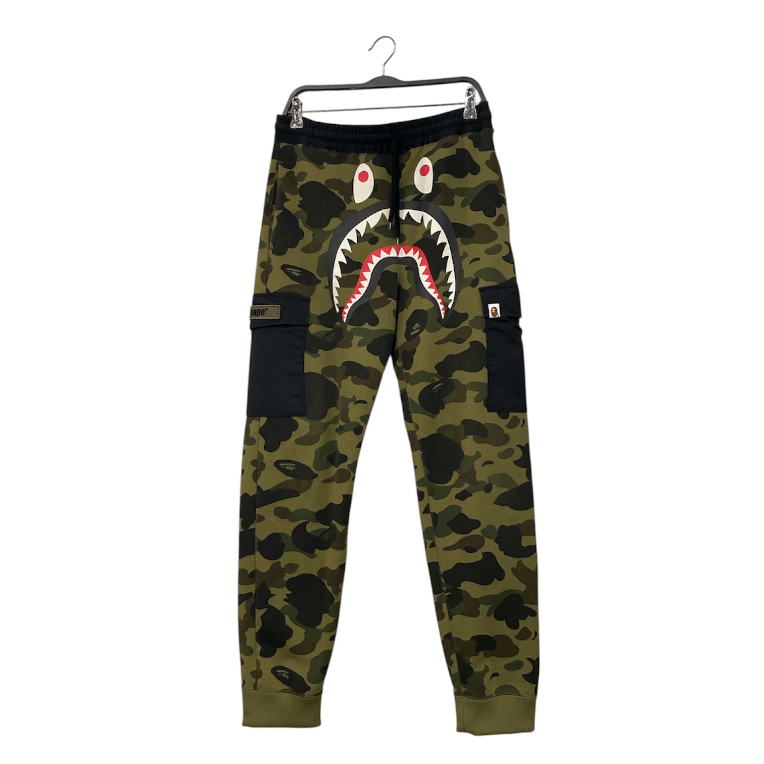 A BATHING APE/Pants/L/Cotton/GRN/Camouflage/Shark Cargo Sweatpants view 1