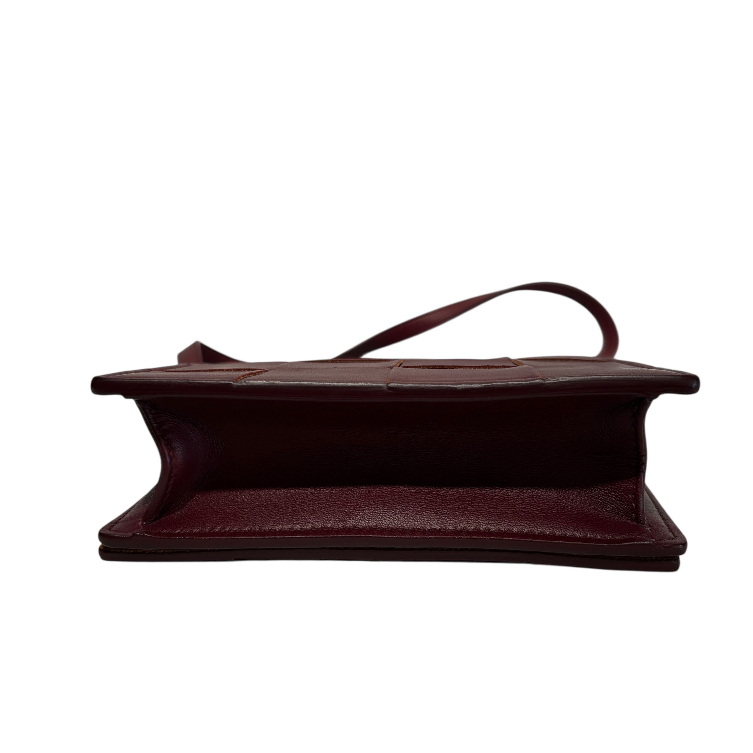 BOTTEGA VENETA/Bag/Border/Leather/BRD/Cassette in Barolo view 3