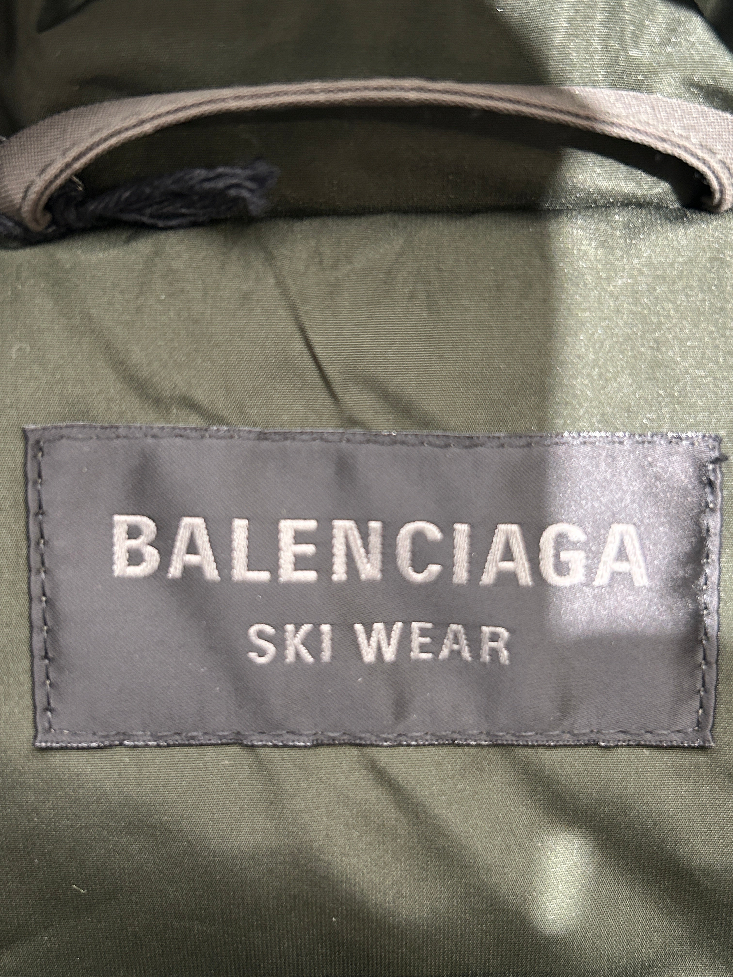 BALENCIAGA/Mountain Parka/L/Nylon/GRN/2024 FW SKIWEAR JACKET view 3