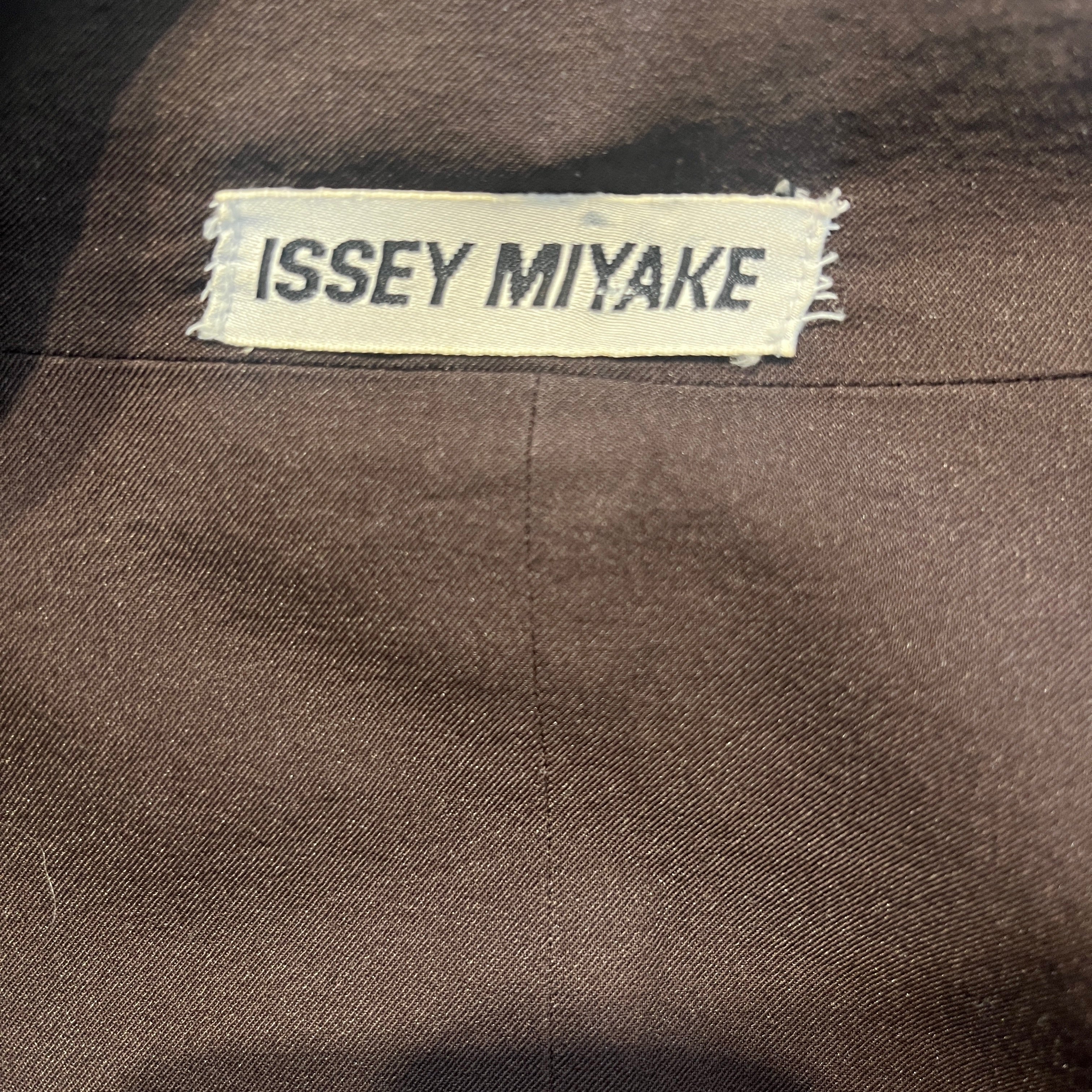 ISSEY MIYAKE/Jacket/2/Nylon/BRW/DOUBLE FRONT POCKET view 3