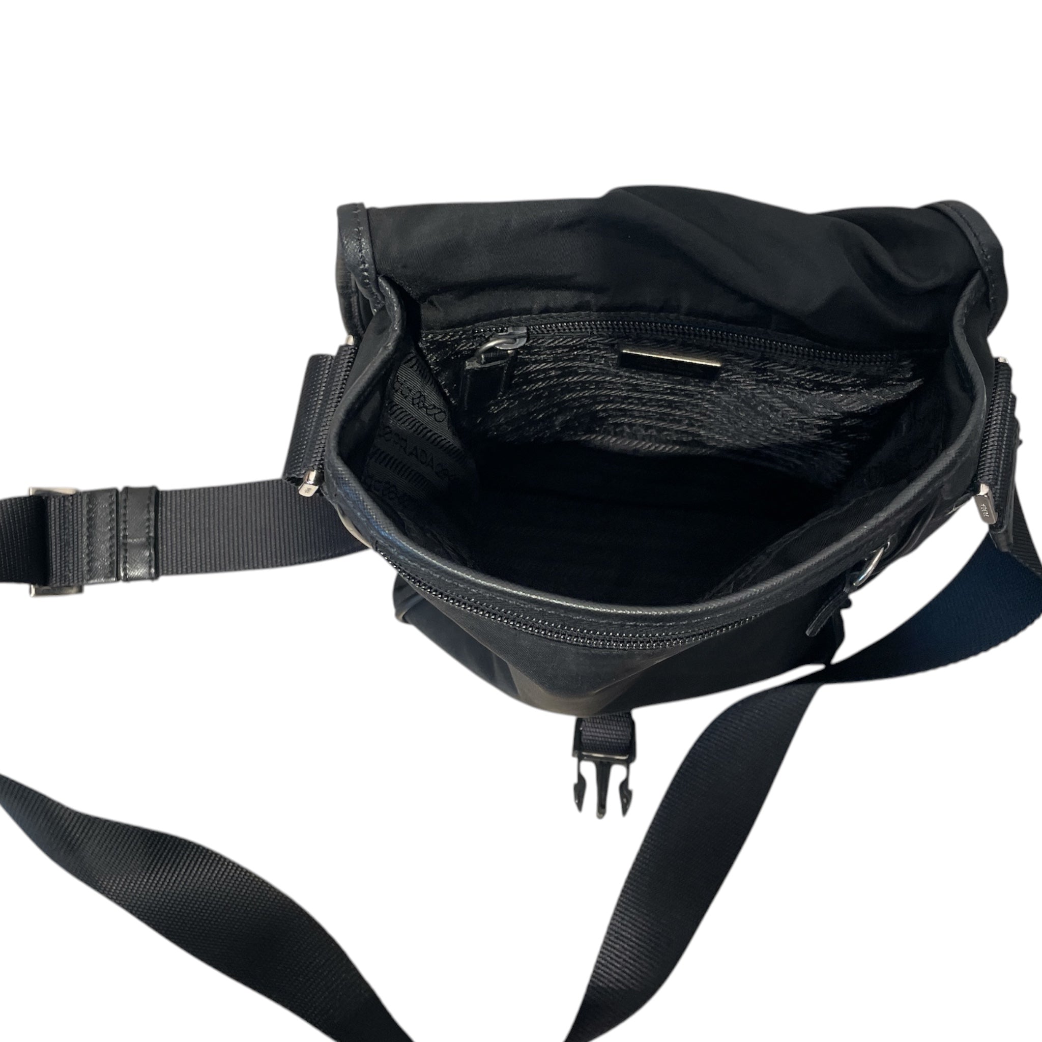 PRADA/Cross Body Bag/Nylon/BLK/ENAMELED METAL MESSENGER view 3