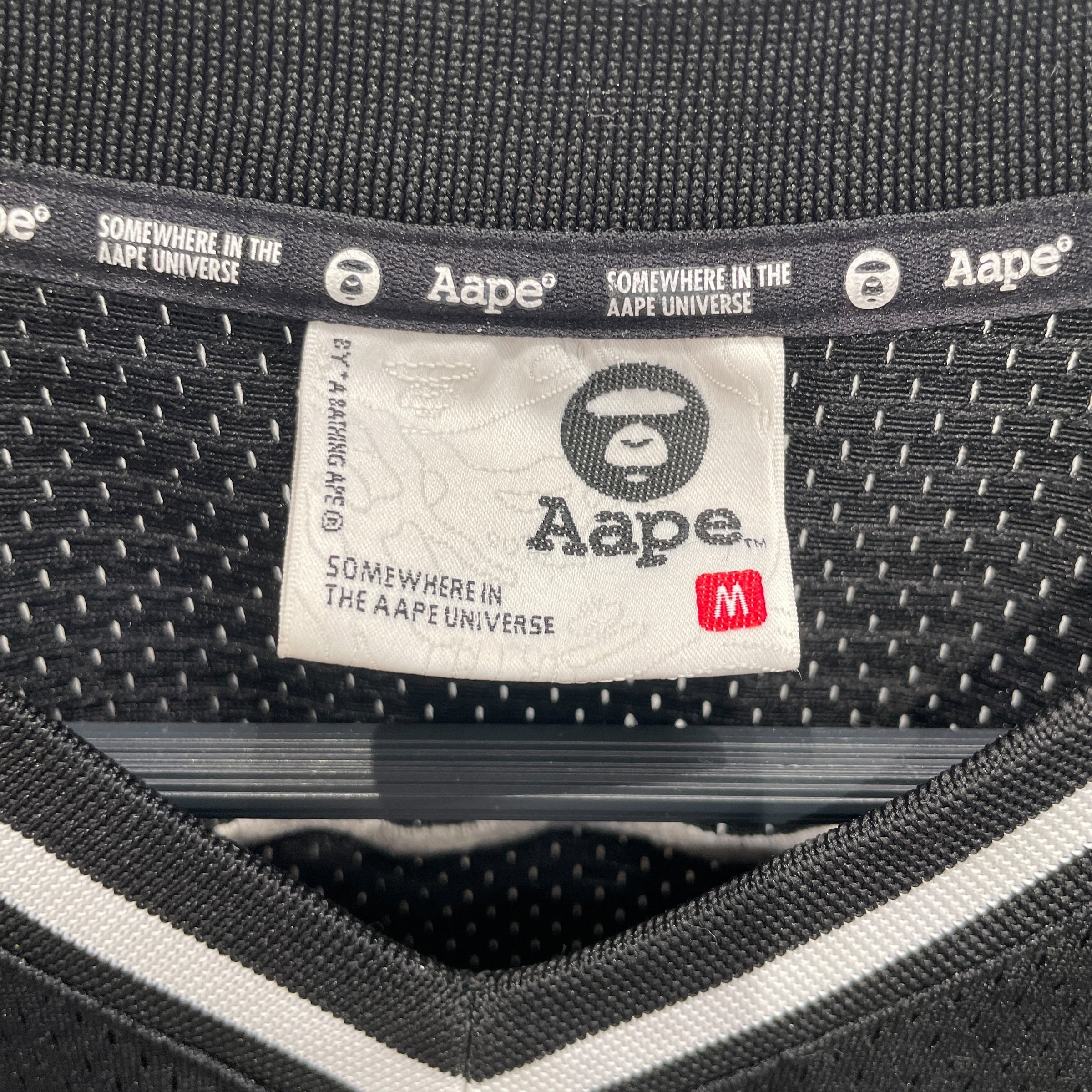 AAPE BY A BATHING APE/T-Shirt/M/Nylon/BLK/Graphic/AAPE UNVS JERSEY view 3