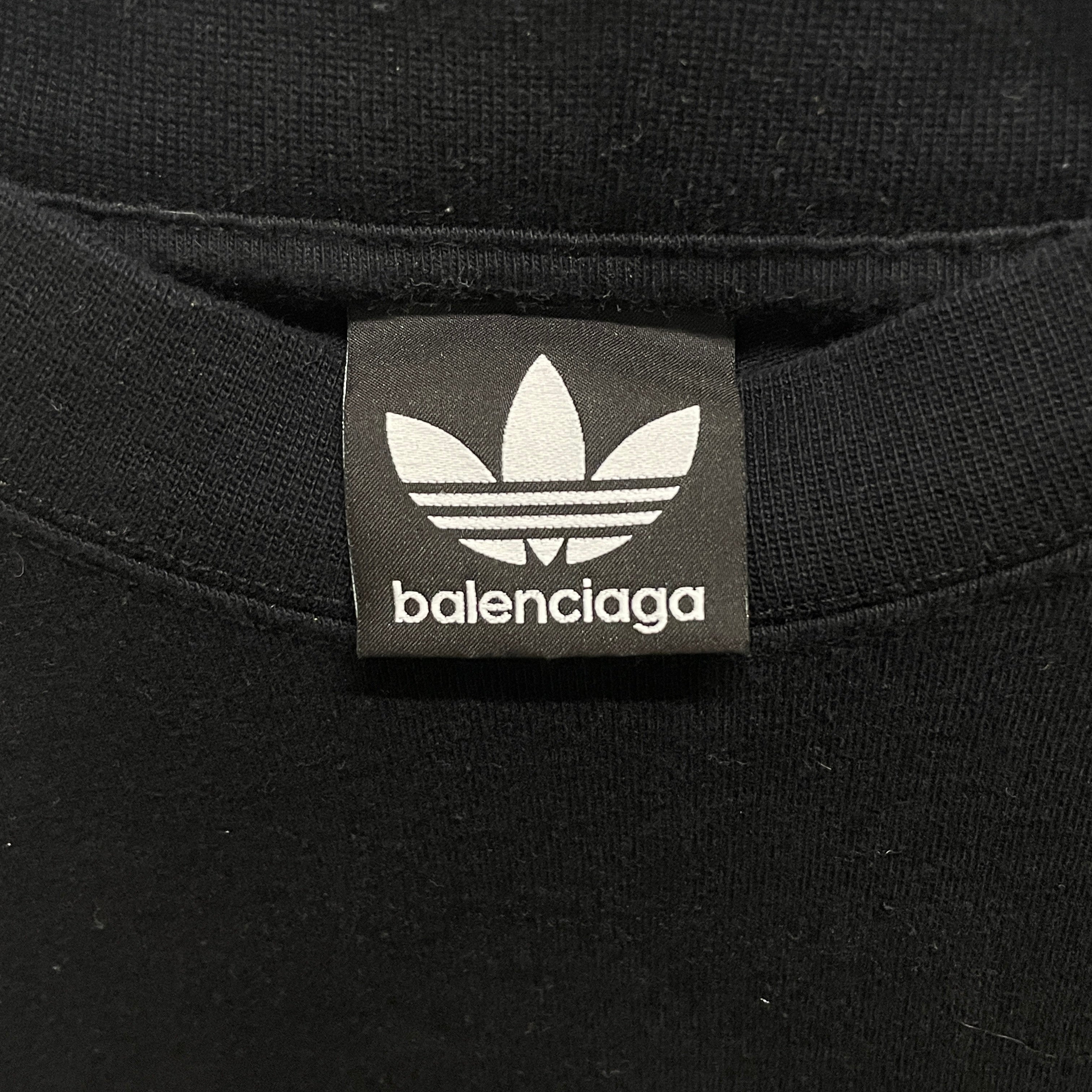 BALENCIAGA/T-Shirt/2/Cotton/BLK/Adida sign with balenci under view 3