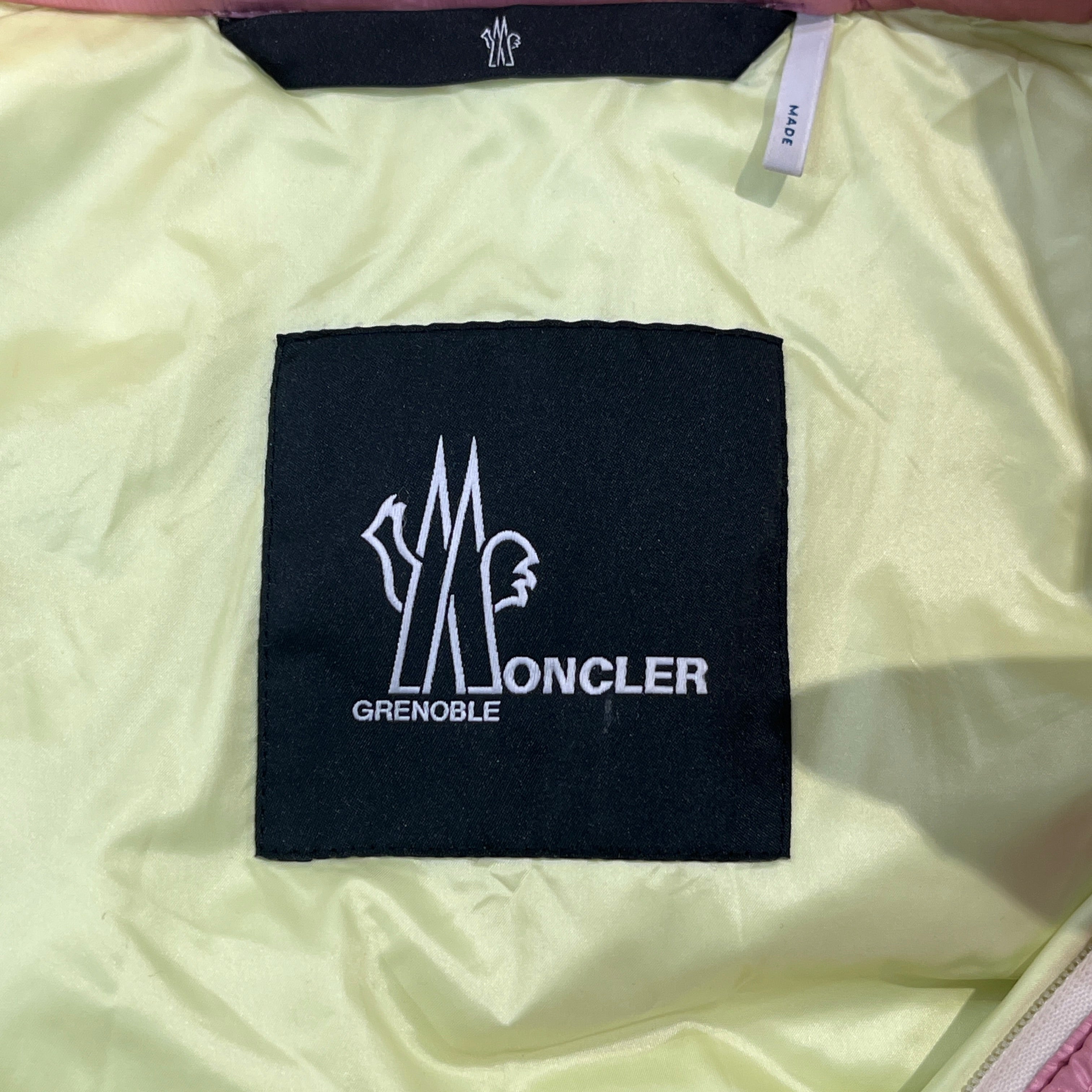 MONCLER/Puffer Vest/5/Nylon/PNK/YELLOW INNER LINING view 3