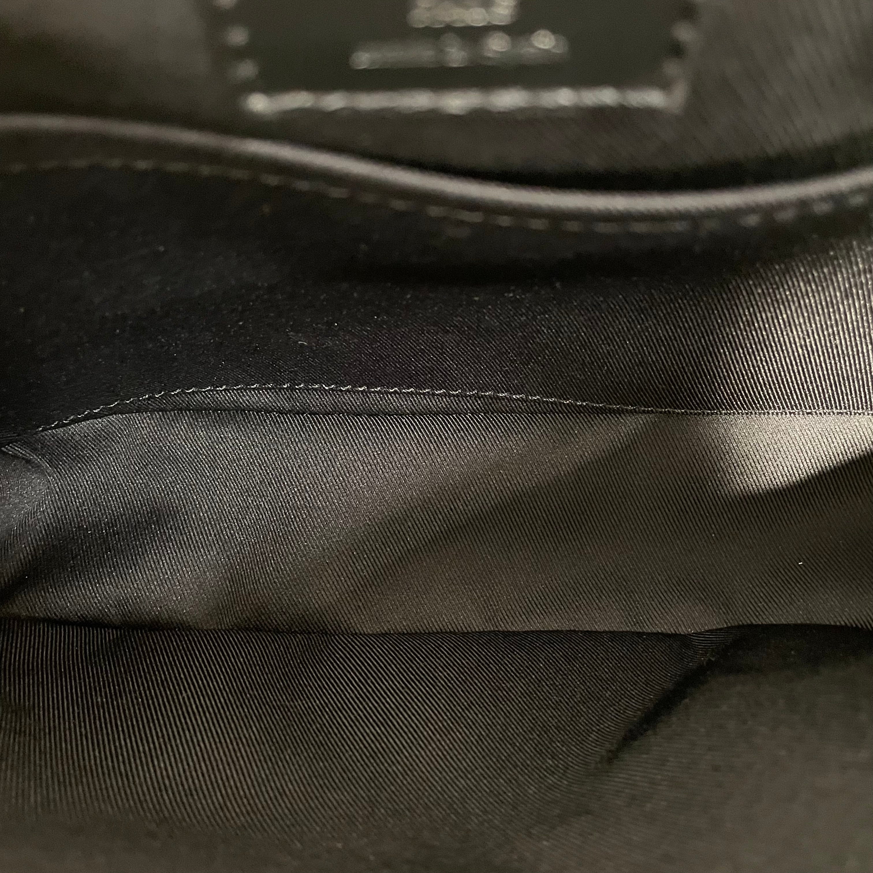 LOUIS VUITTON/Bag/Monogram/Leather/BLK/DISTRICT MESSENGER BAG view 4