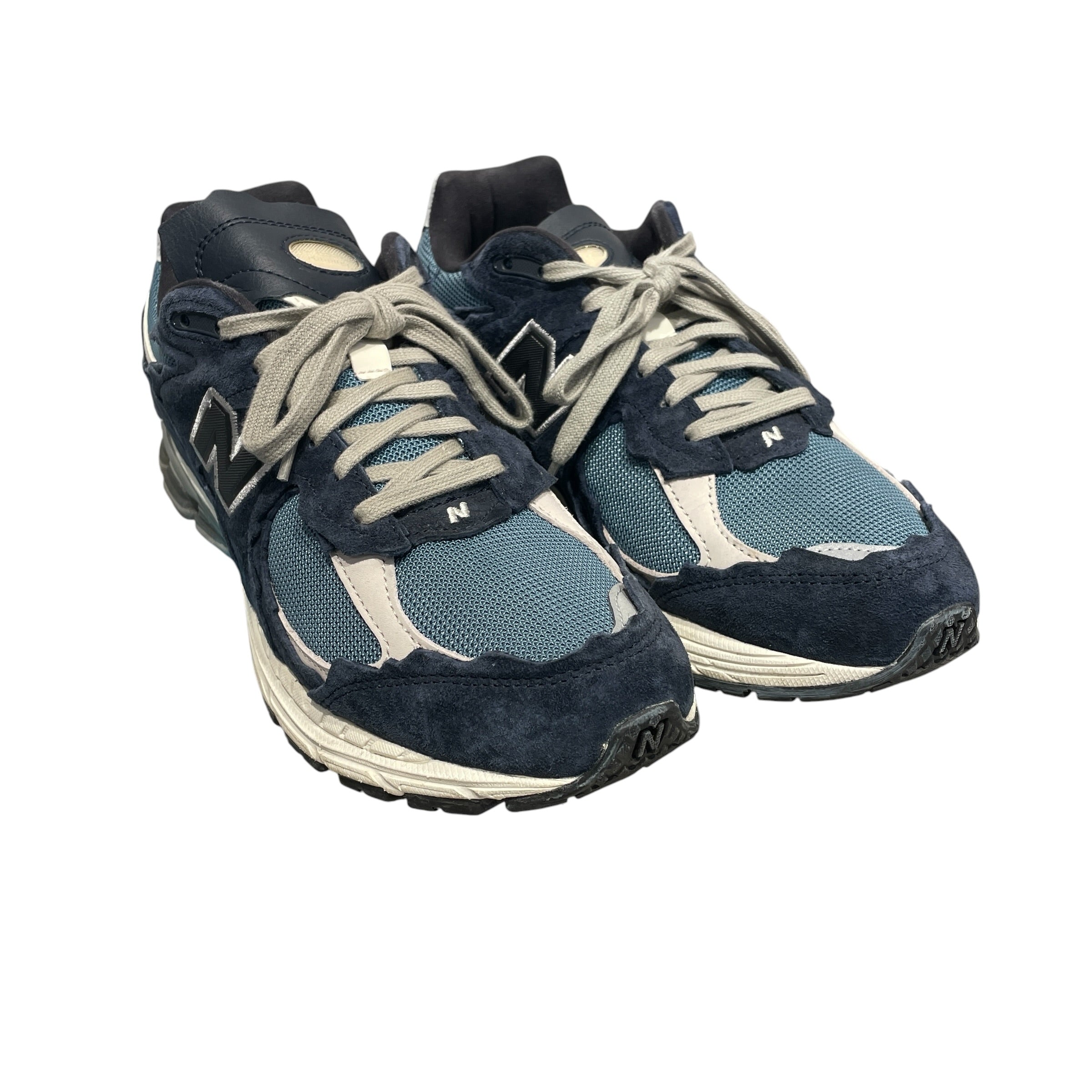 NEW BALANCE/Low-Sneakers/US 10/Nylon/BLU/2002R Dark Navy Sneakers view 1