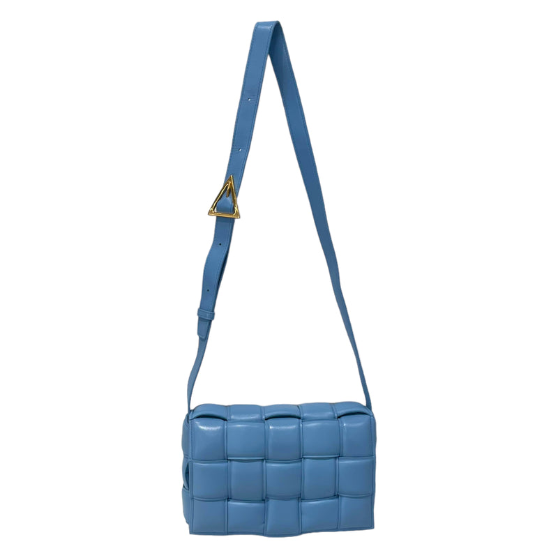 BOTTEGA VENETA/Cross Body Bag/Lambskin/BLU/Nappa Maxi Cassette Padded