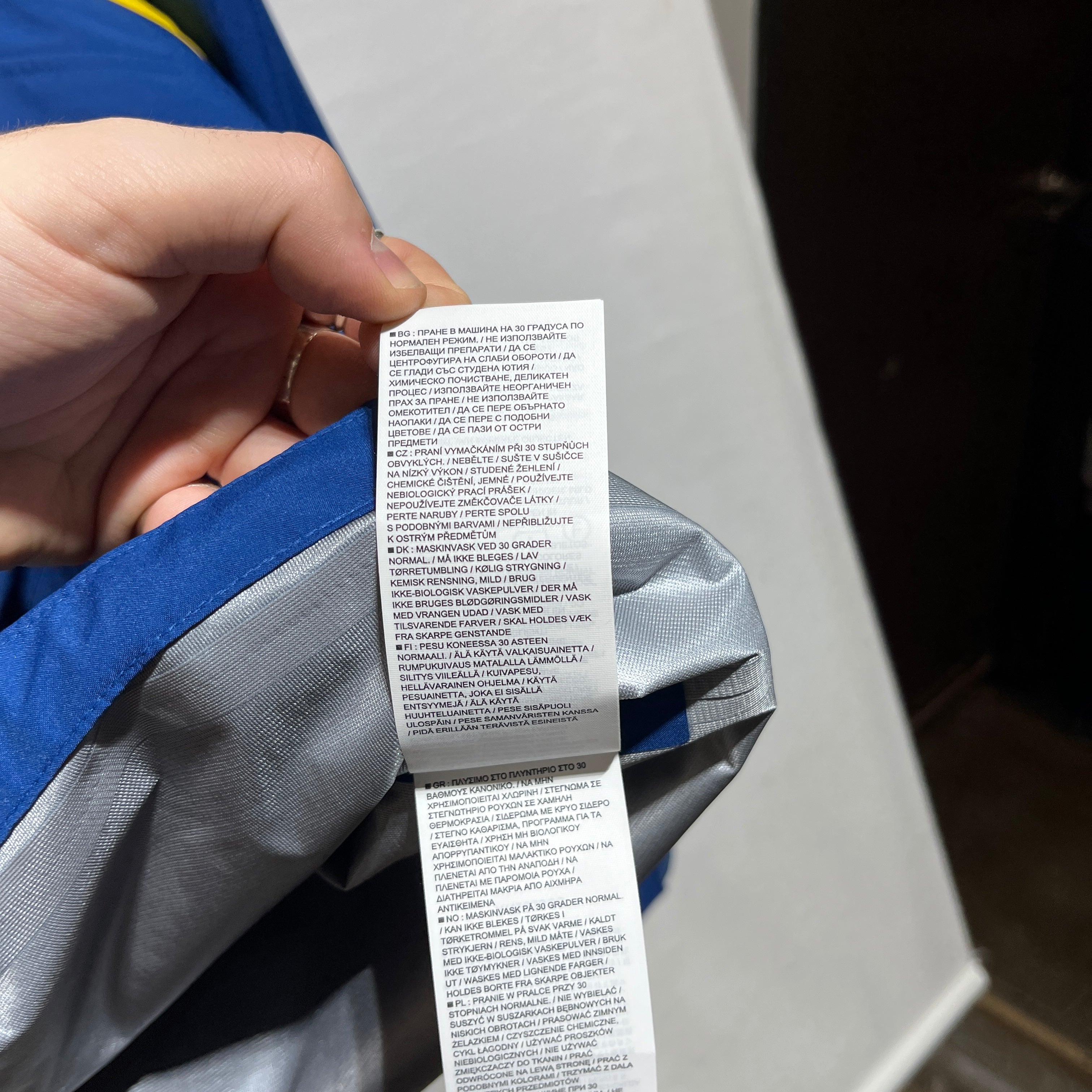 berghaus/Windbreaker/L/Nylon/BLU/Goretex Parka view 7