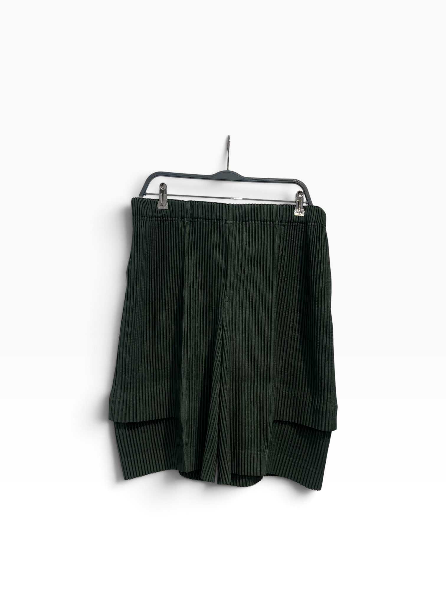 HOMME PLISSE ISSEY MIYAKE/Shorts/3/Polyester/GRN/PLEATED SHORT view 1