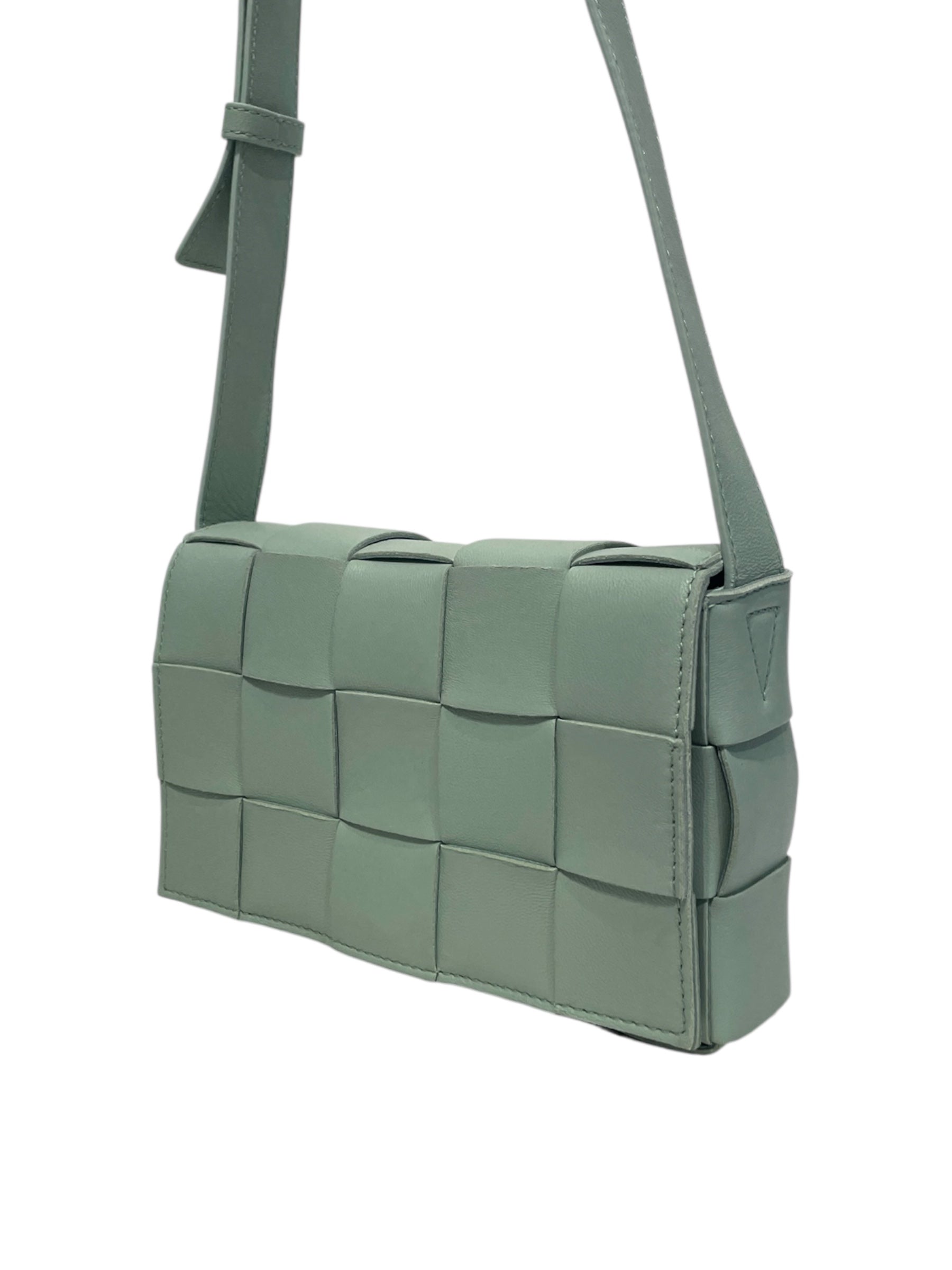 BOTTEGA VENETA/Cross Body Bag/M/Lambskin/GRN/Intrecciato Casette Bag view 3