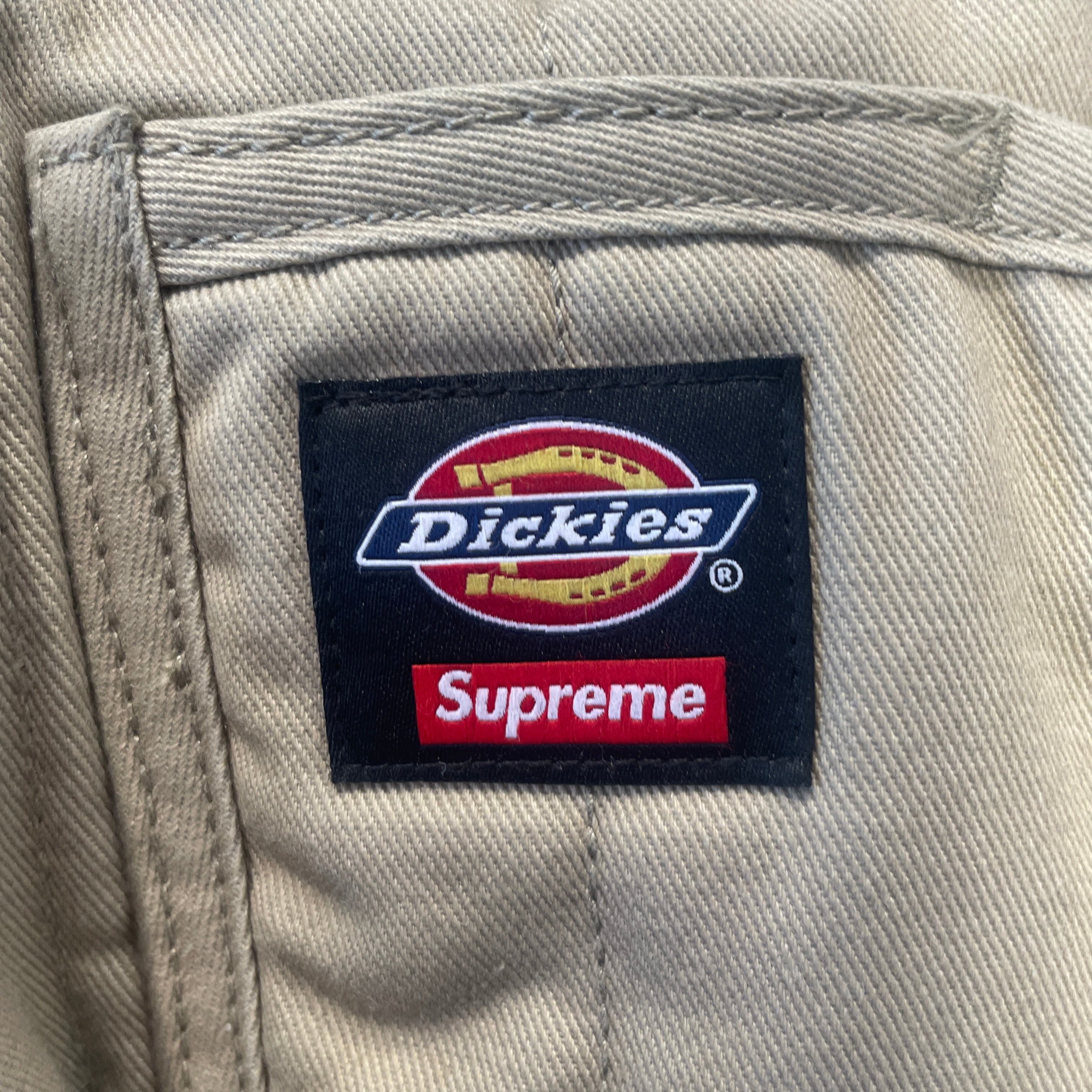 Supreme/Supreme/DICKIES/Quilted Jkt/L/Polyester/BEG/FW25 Reversible Quilted Jacket view 3