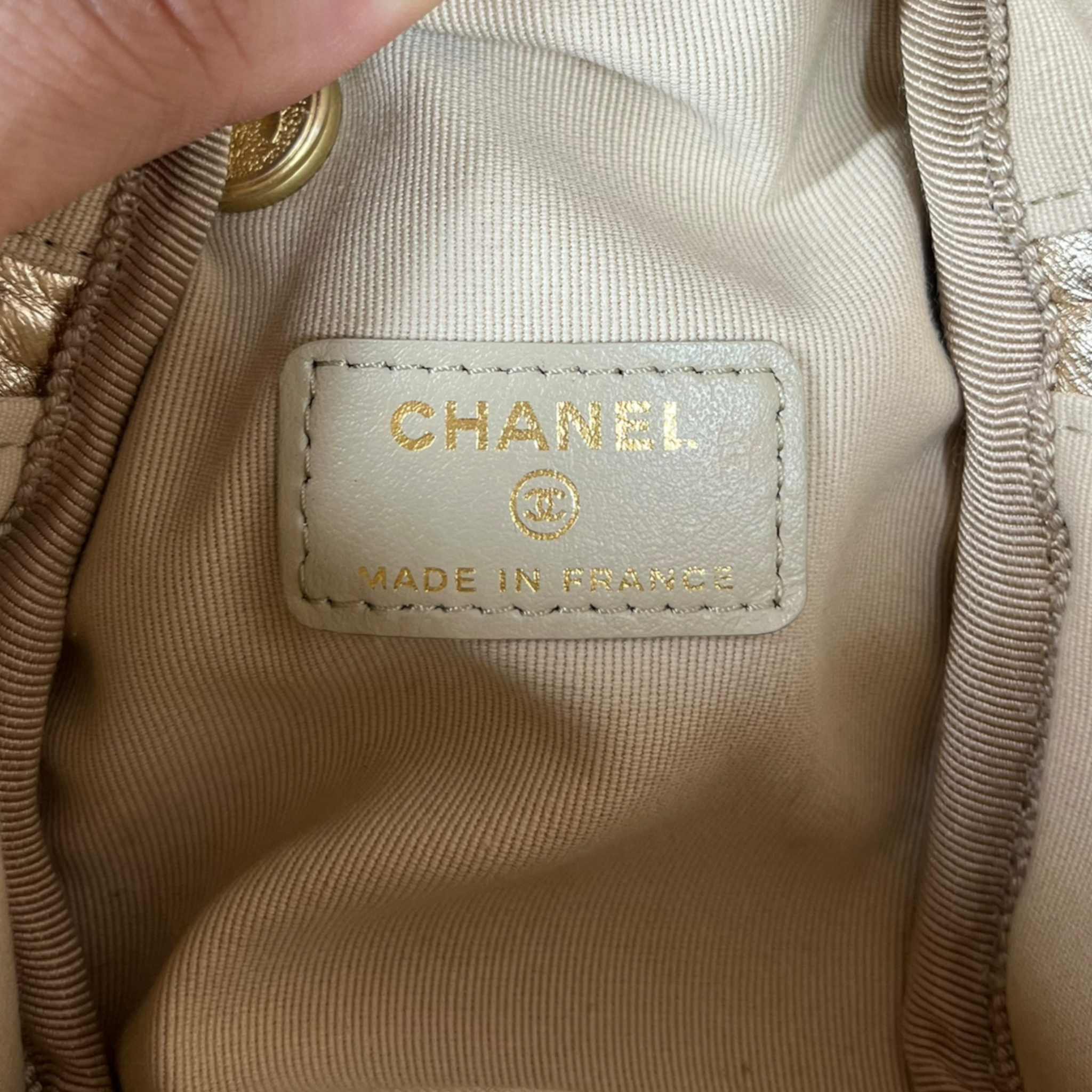CHANEL/Clutch Bag/Leather/GLD/CC Quilted Cube Zip Clutch view 6