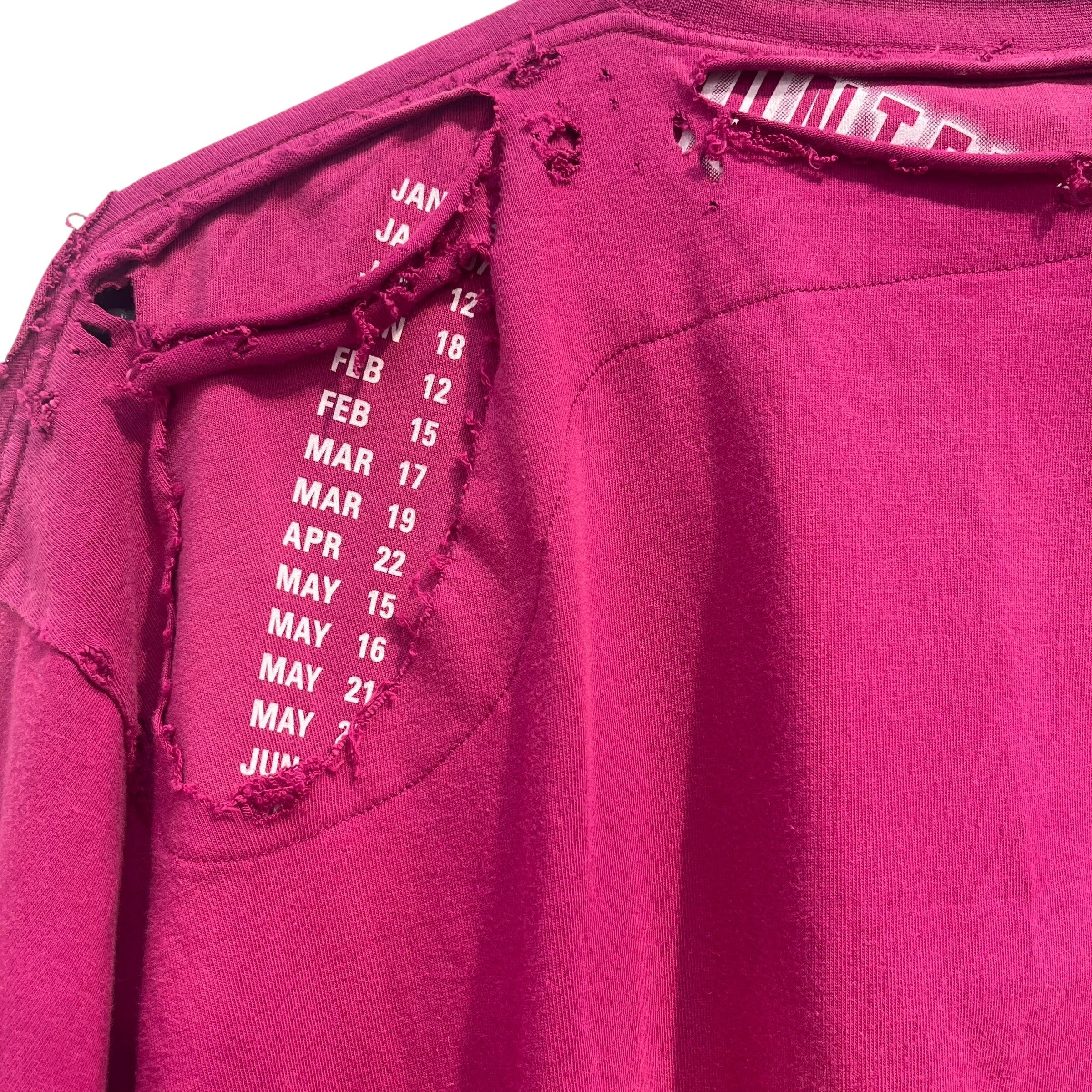 BALENCIAGA/T-Shirt/L/Cotton/PNK/DISTRESSED/ DATES ON SHOULDER view 3