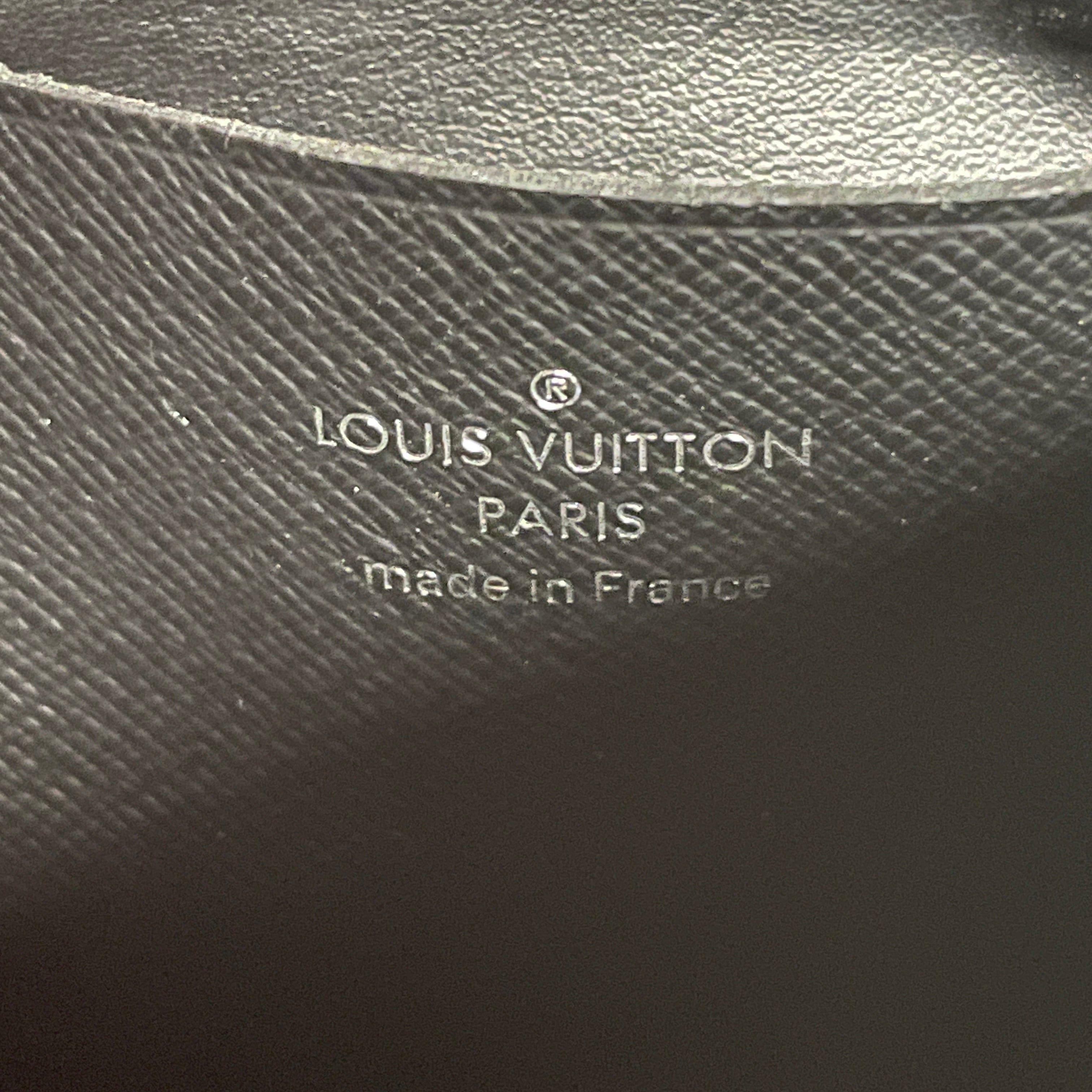 LOUIS VUITTON/Cross Body Bag/Monogram/Leather/BRW/WEARABLE WALLET view 4