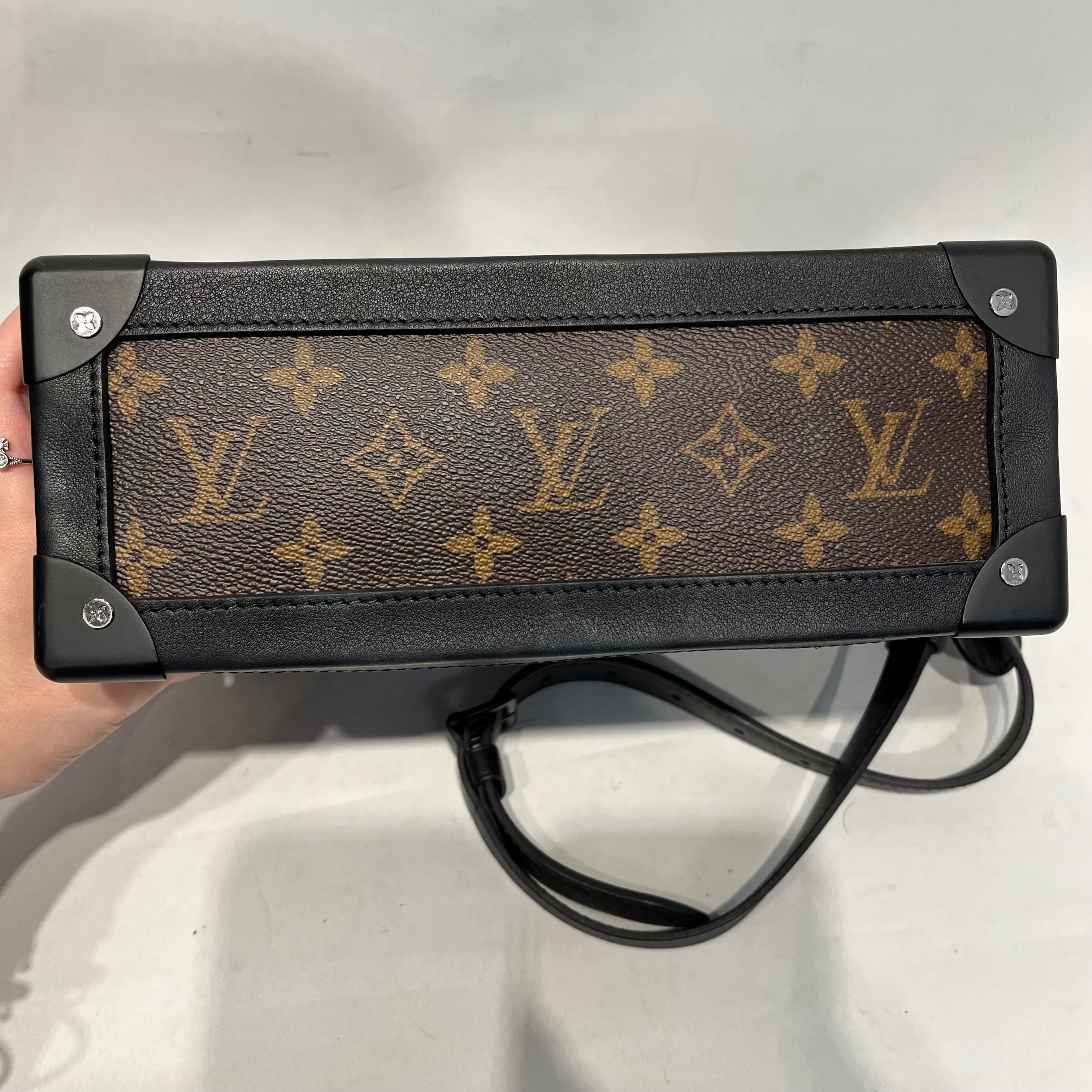 LOUIS VUITTON/Cross Body Bag/Monogram/Leather/BRW/SOLAR RAY SOFT TRUNK view 3