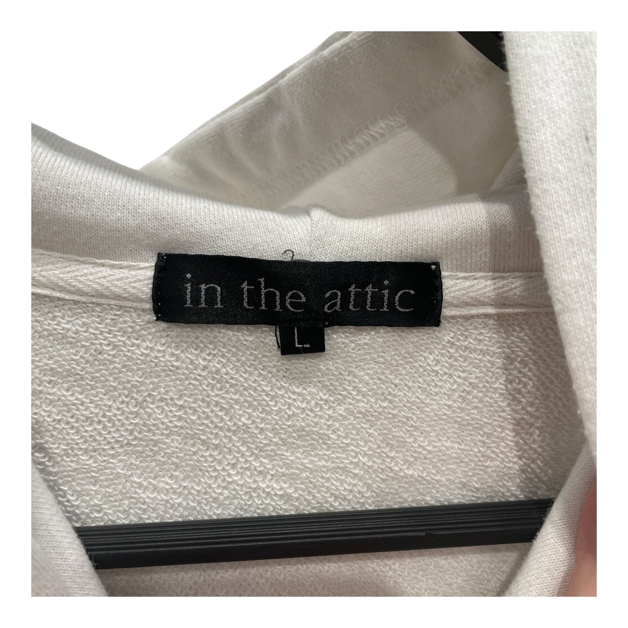 in the attic/Sweater/L/Graphic/Cotton/WHT/Pullover/BSTS/DNL/NBD view 3