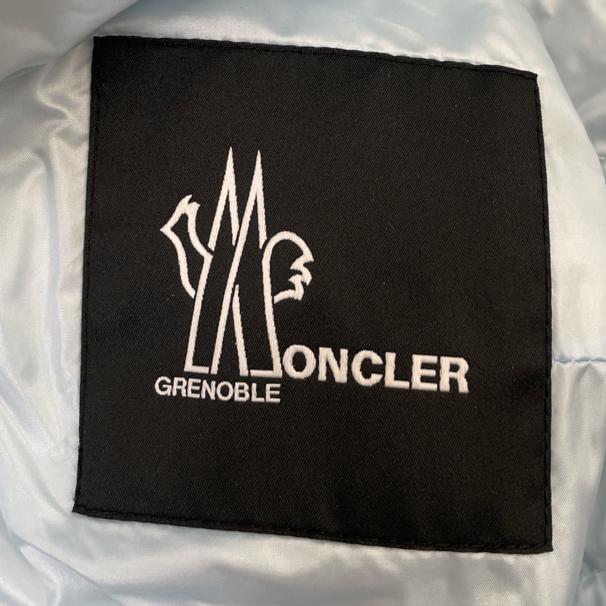 MONCLER GRENOBLE/Jacket/5/WHT/PONTAIX PUFFER JACKET view 3