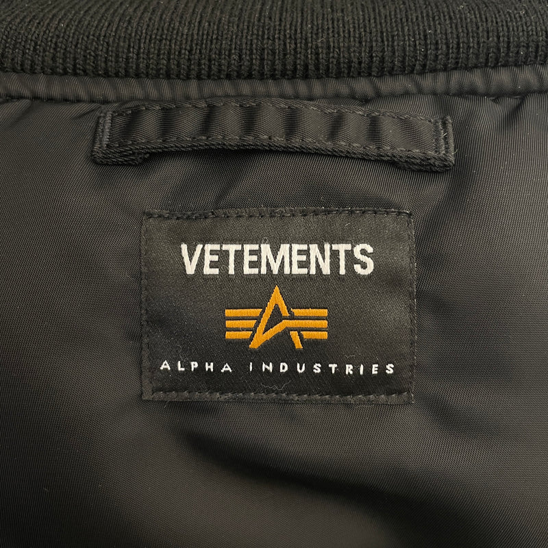VETEMEMES/ALPHA INDUSTRIES/Flight Jkt/XS/Nylon/BLK/Graphic/THE BULLDOG SPIRIT