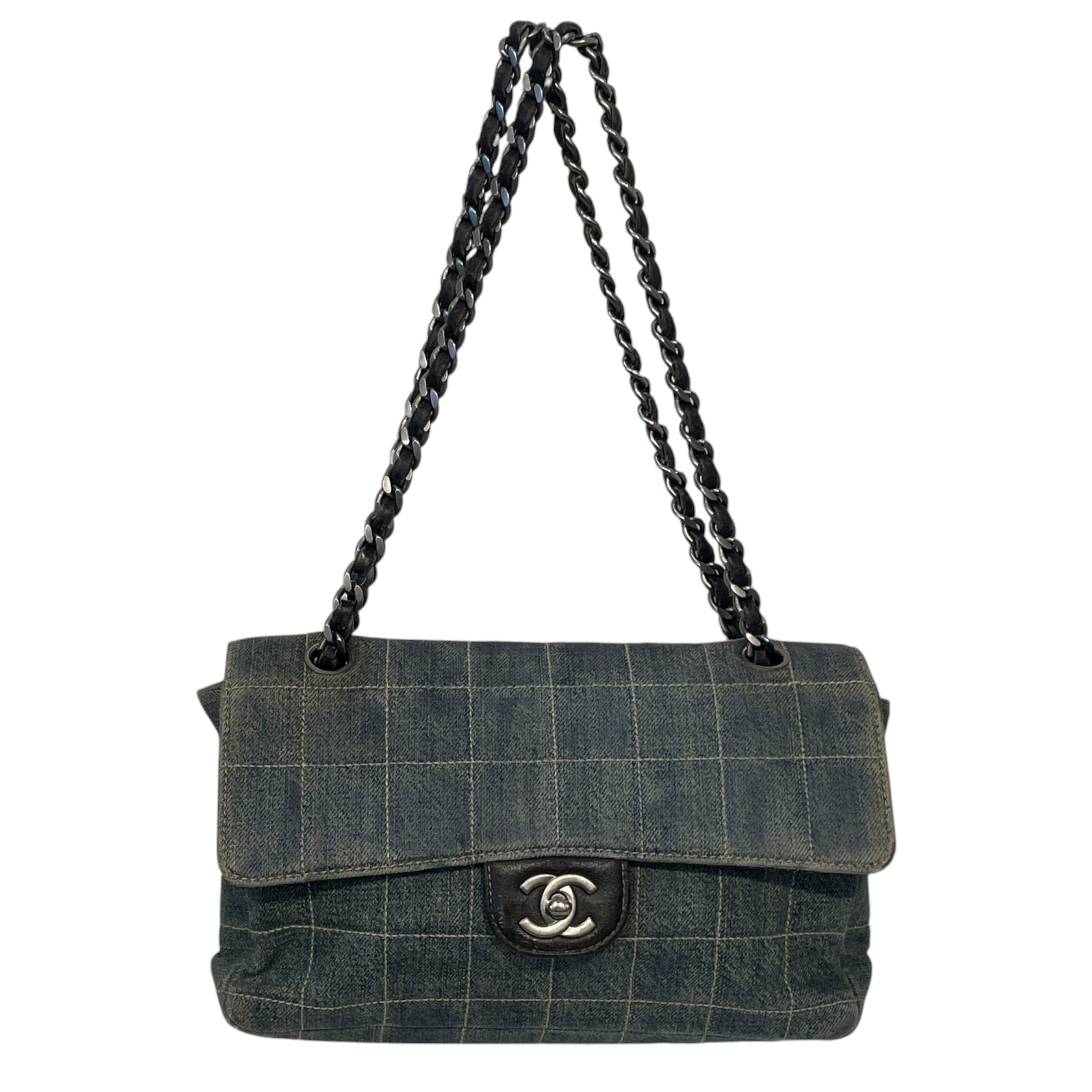 CHANEL/Bag/IDG/DENIM QUILTED FLAP BAG view 1