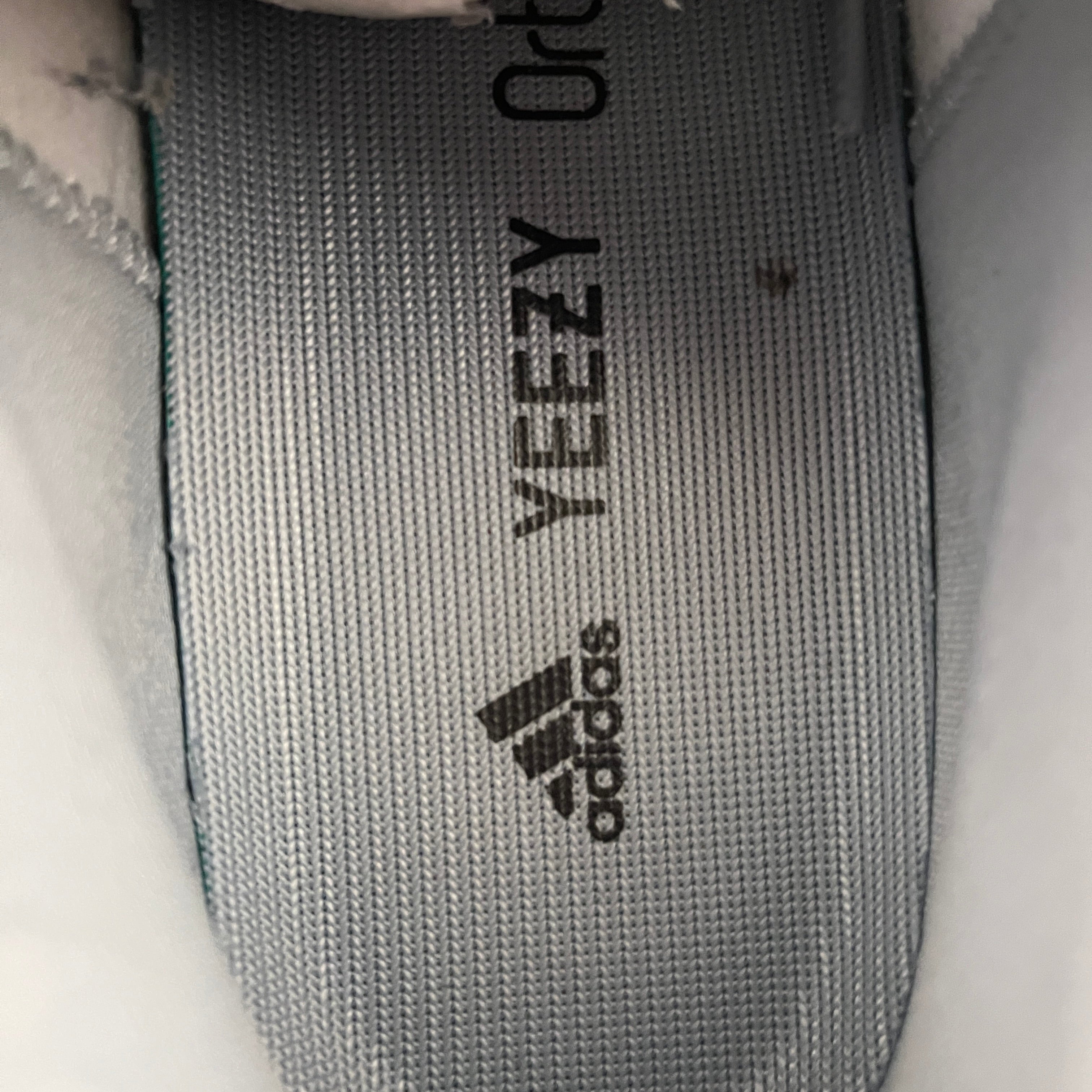 YEEZY/Low-Sneakers/US 6.5/Leather/BLU/700 V2 Hospital Blue view 3
