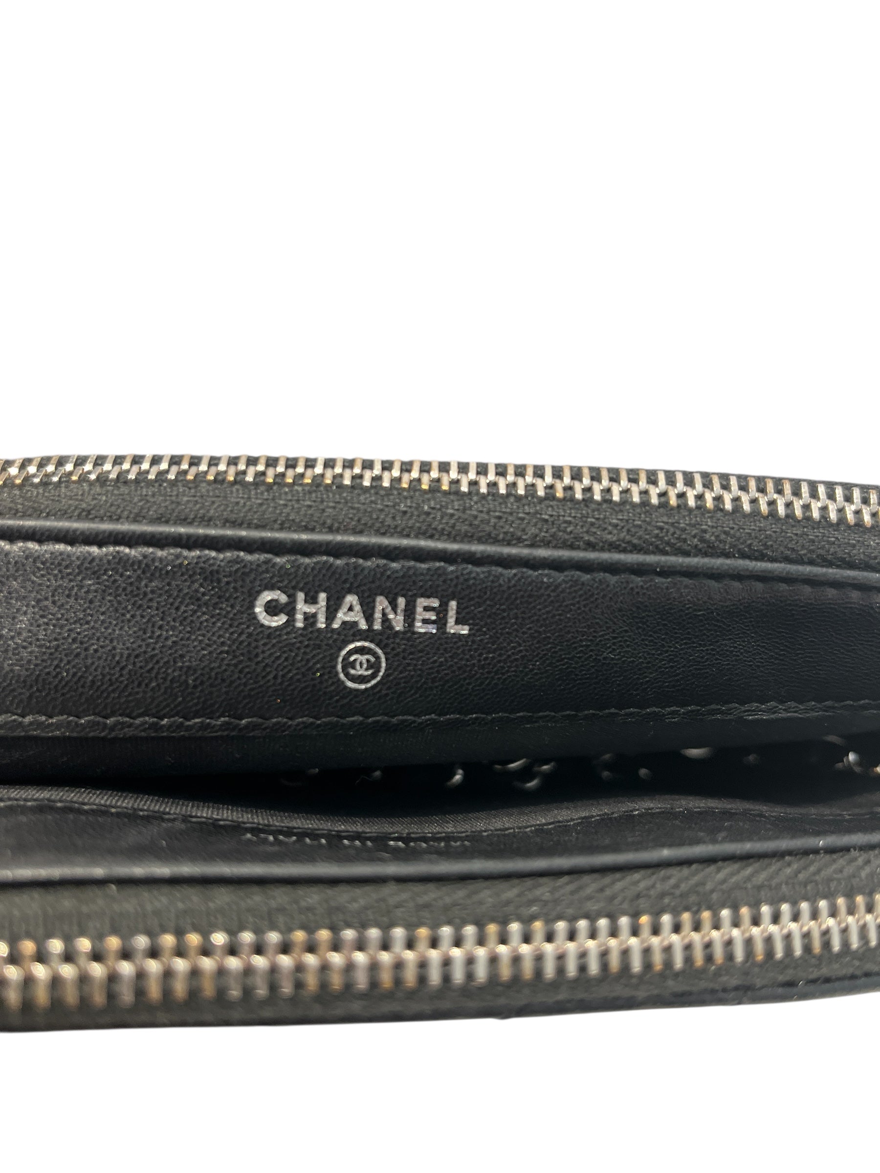 CHANEL/Cross Body Bag/Leather/BLK/CHEVERON STUDDED CLUTCH view 4