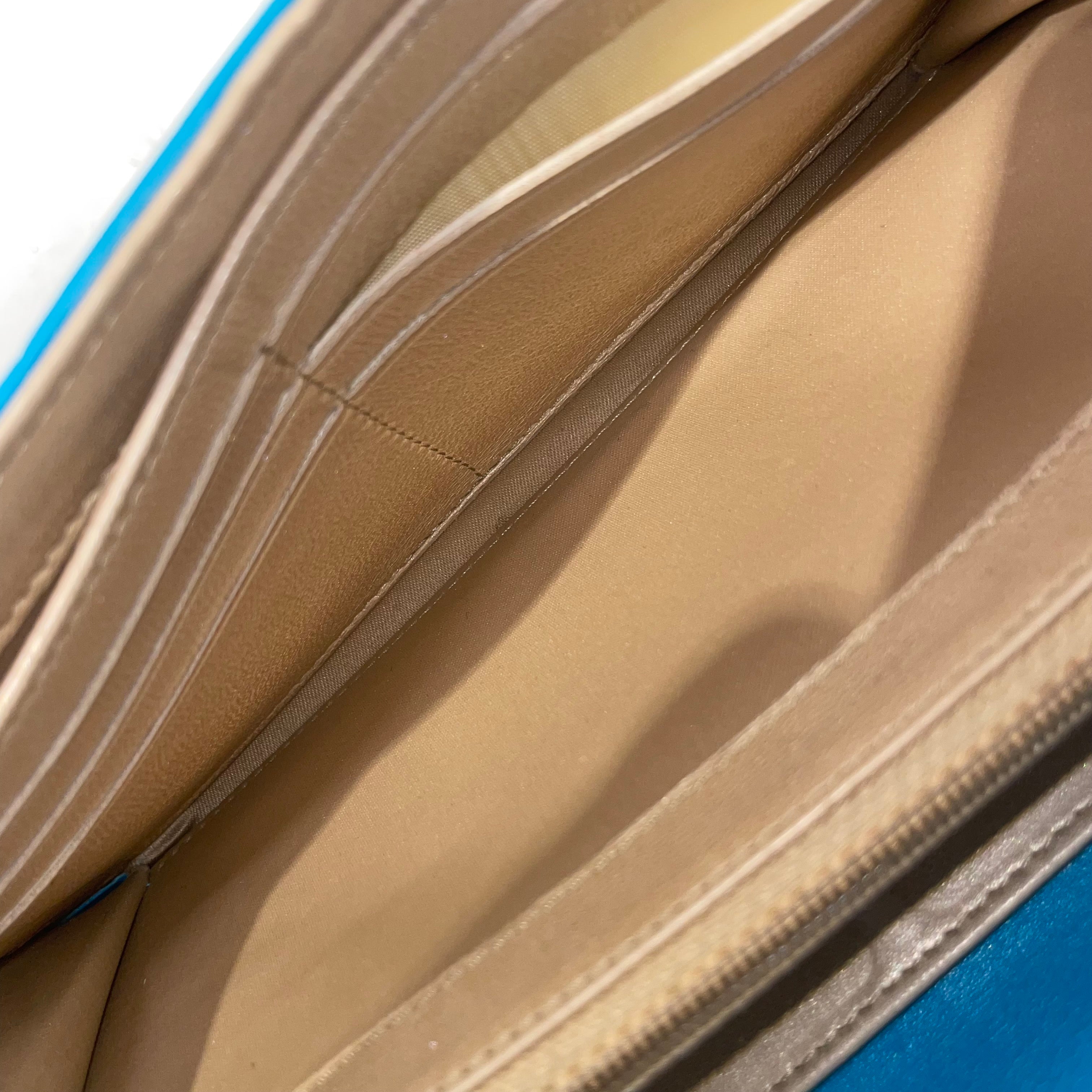 CHANEL/Bifold Wallet/Leather/BLU/ view 4