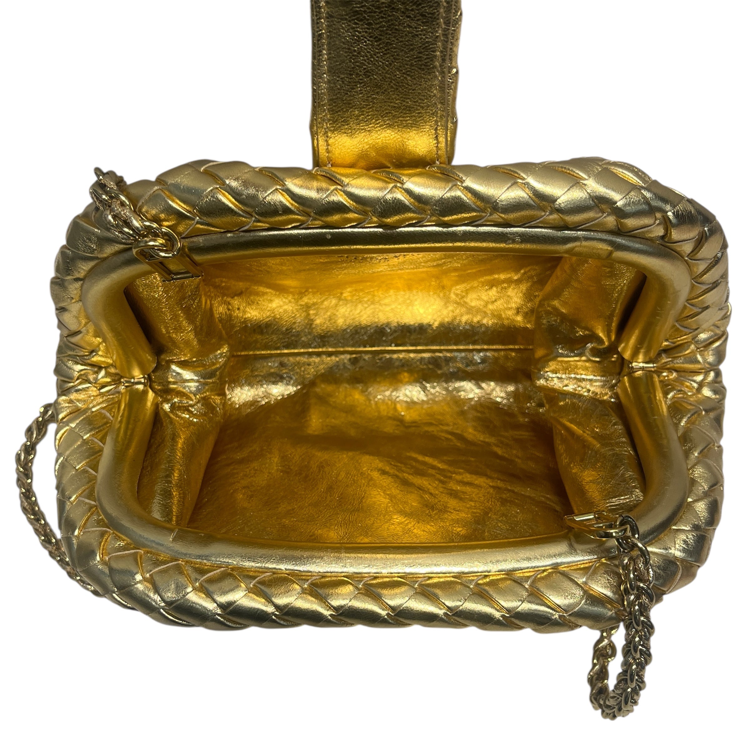 BOTTEGA VENETA/Bag/Leather/GLD/golden woven with mag closure view 3