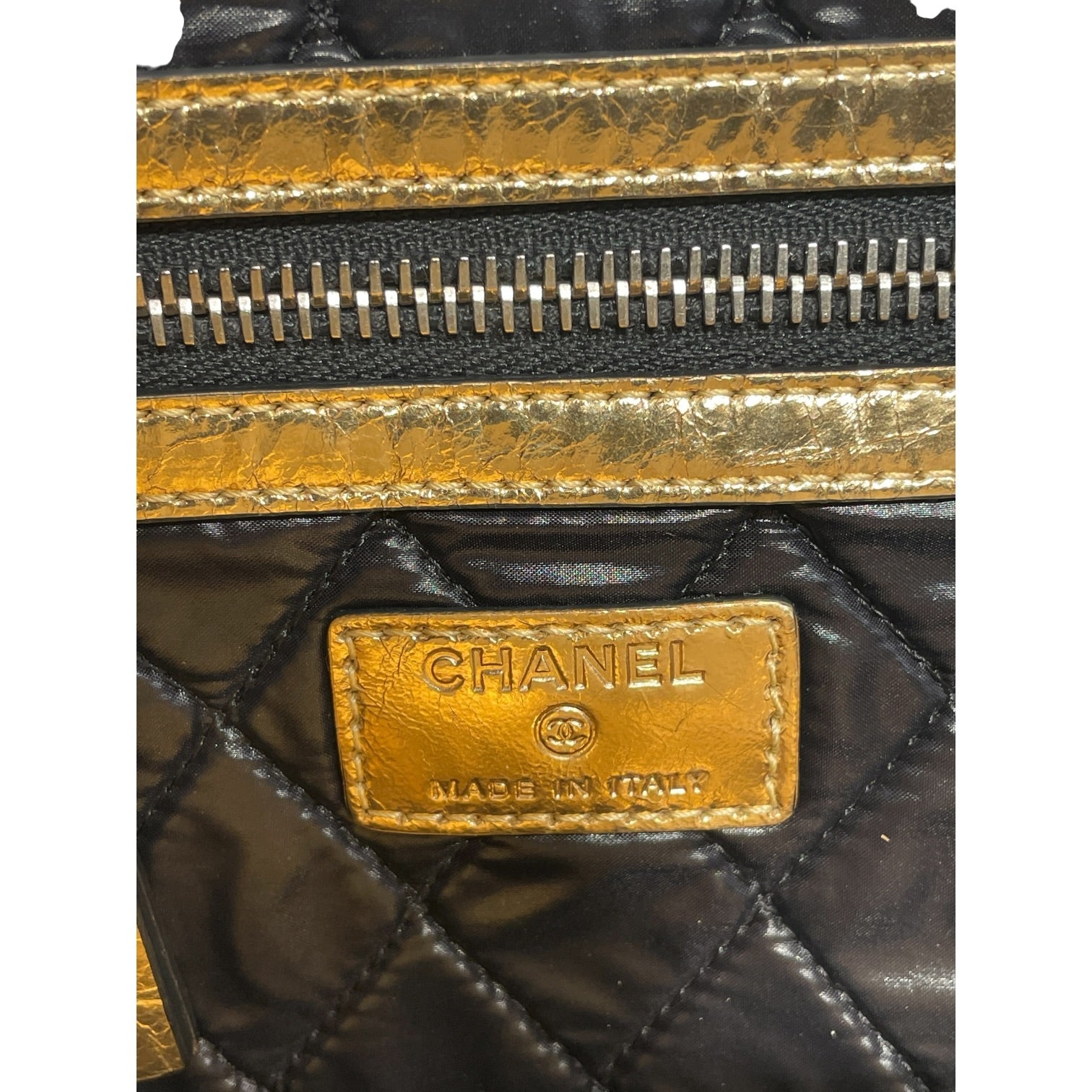 CHANEL/Clutch Bag/Leather/GLD/VOTEZ COCO Gold Clutch view 3